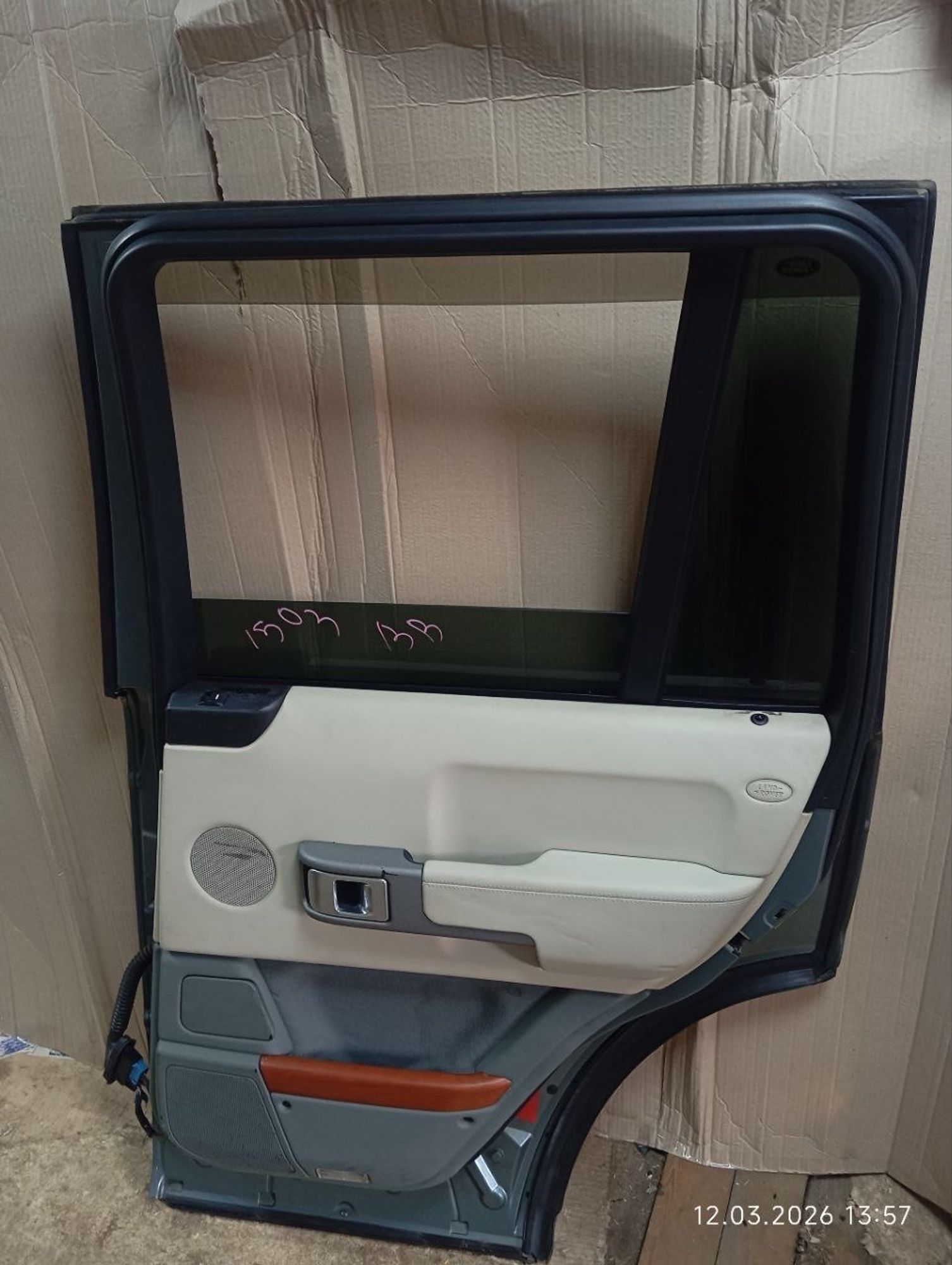 Дверь задняя правая Land Rover Range Rover L322, 12000 рублей, Москва