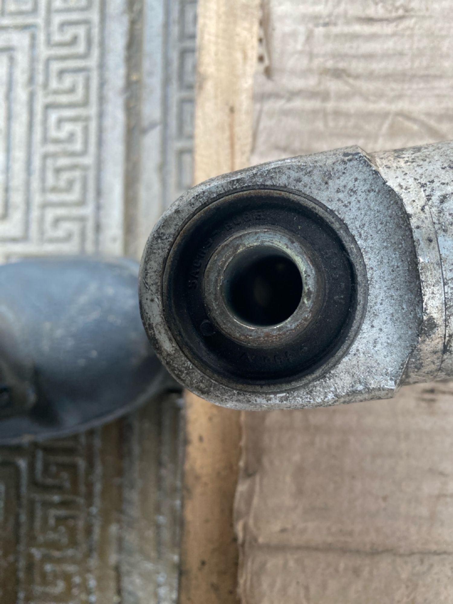 Амортизатор задний BMW 5 серия E39 2000г, 6500 рублей, Москва