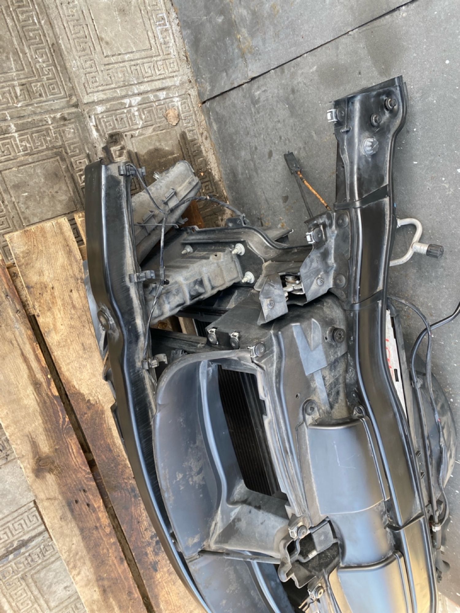 Телевизор панель радиаторы BMW 3 серия E90 E91, 24000 рублей, Москва