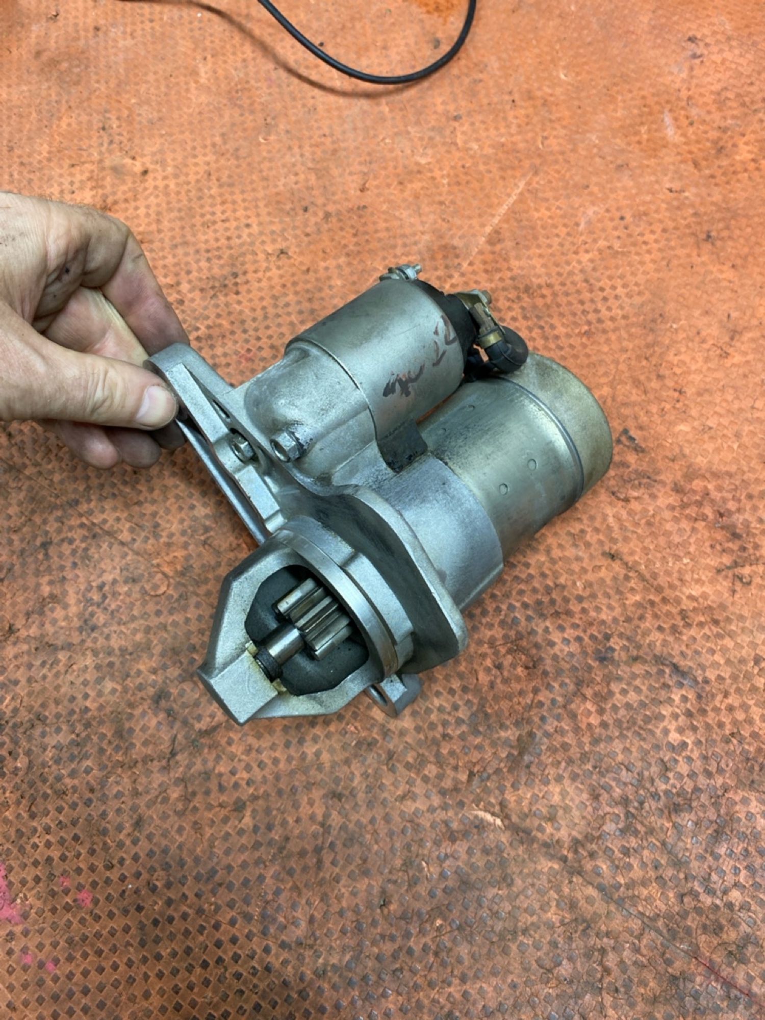 https://ycs.partsauto.market/partsauto-images/thmbs/userImages/4bc412e58a1c6cab6d9447373f981aa7/part/0f97ac36-cfde-4bdc-9572-5ce3a9f172e2_1784195314113.jpg