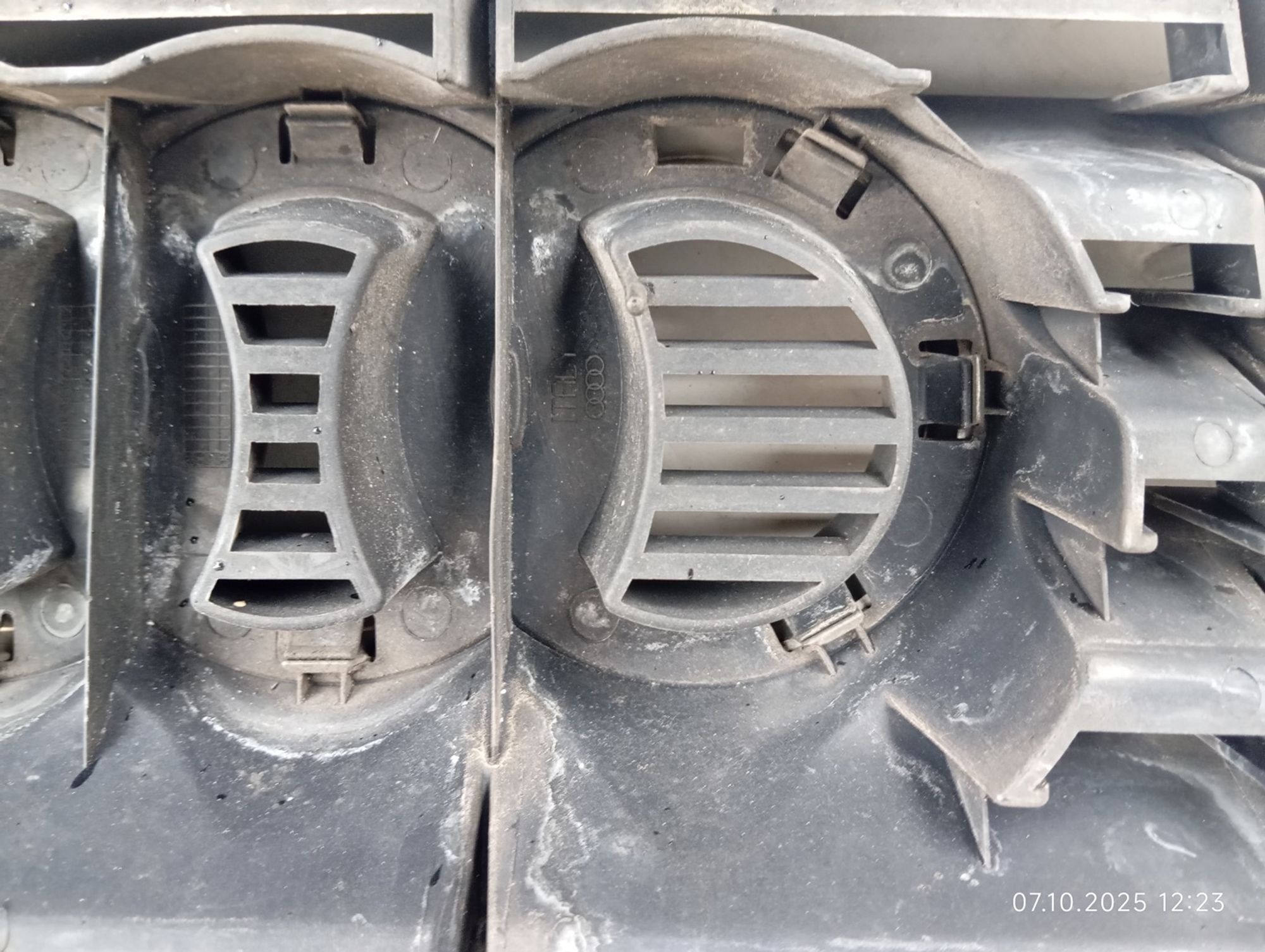 Решетка радиатора Audi A3 8P 2004, 3000 рублей, Москва