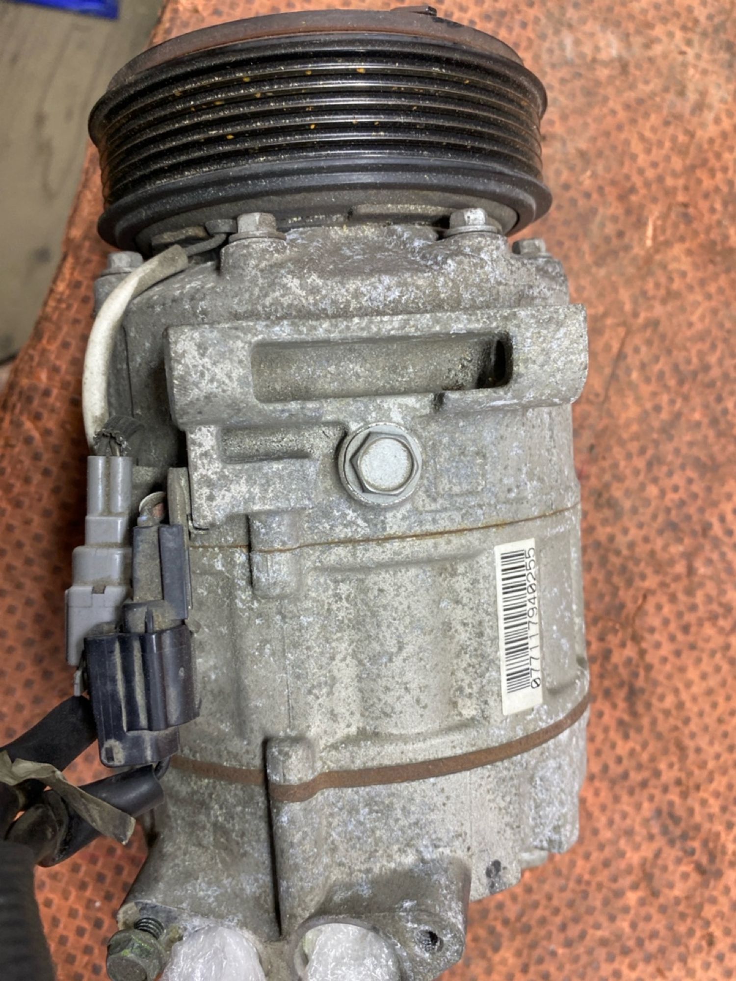 https://ycs.partsauto.market/partsauto-images/thmbs/userImages/4bc412e58a1c6cab6d9447373f981aa7/part/1ac01288-1d17-46b3-98fb-9500f5699a30_1783155764950.jpg