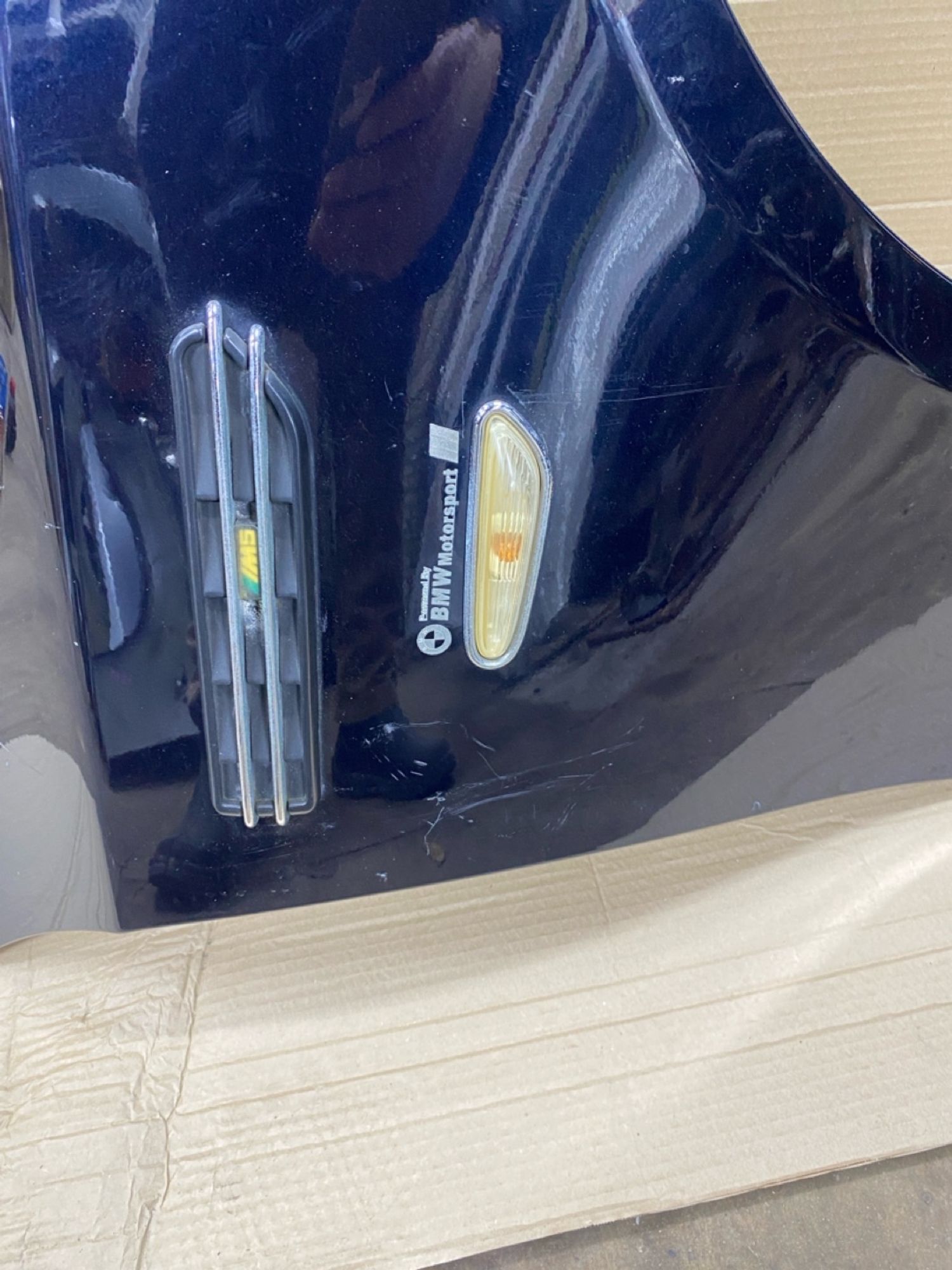 Крыло переднее правое BMW 5 серия E60 E61 дефект, 5000 рублей, Москва