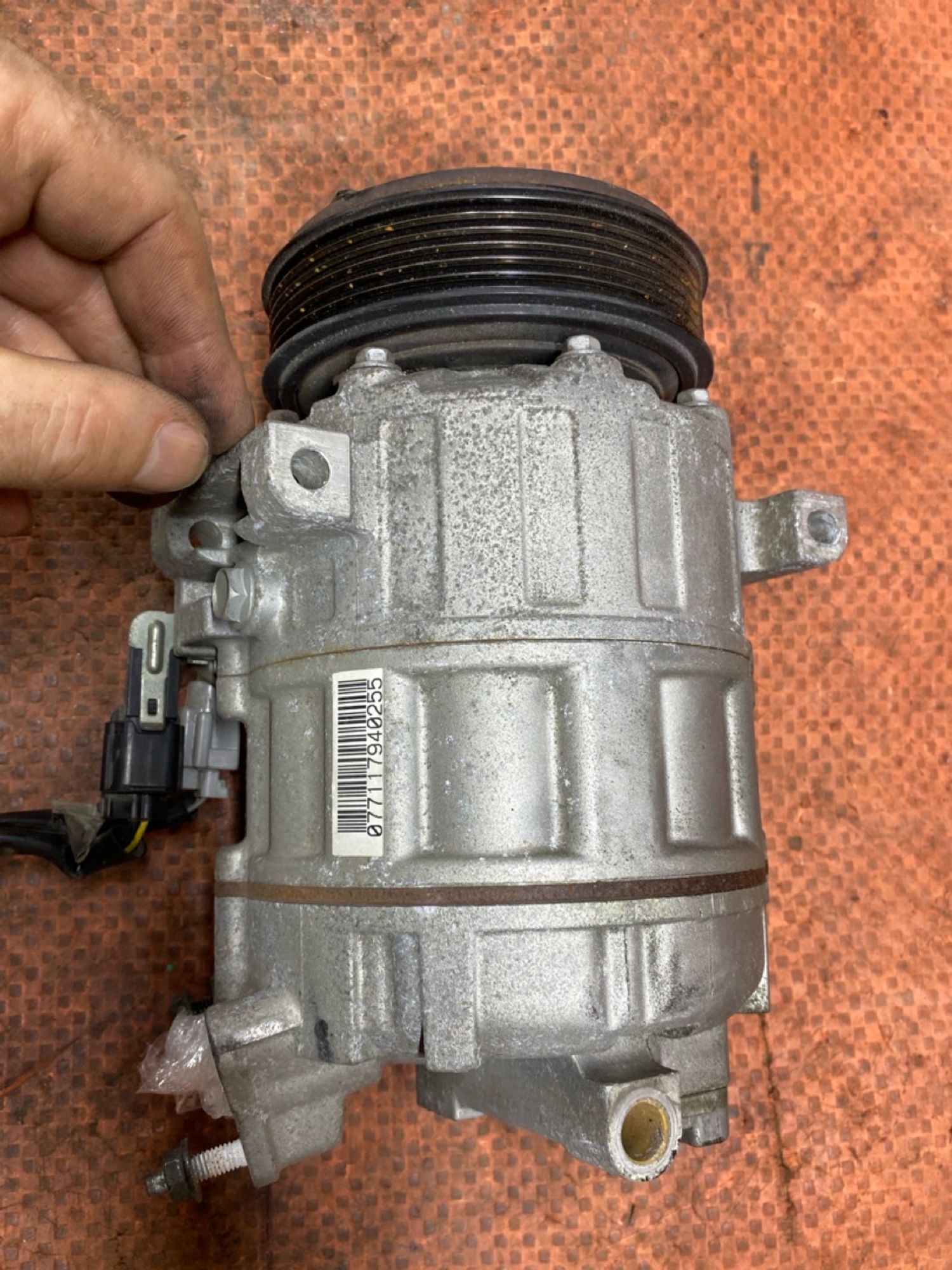 https://ycs.partsauto.market/partsauto-images/thmbs/userImages/4bc412e58a1c6cab6d9447373f981aa7/part/1df99b23-320c-4423-a60e-5bc099d35651_1783155767137.jpg