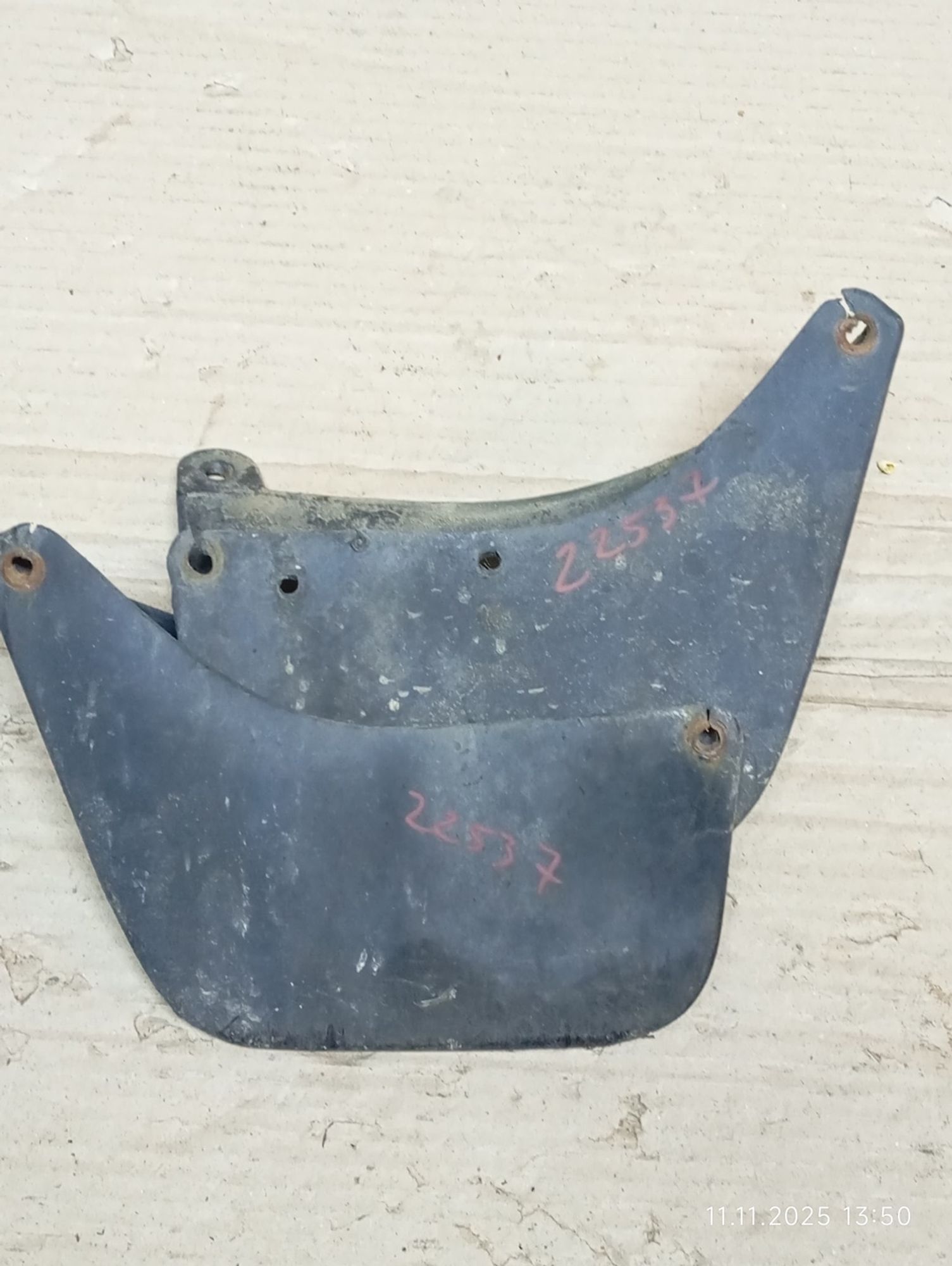 https://ycs.partsauto.market/partsauto-images/thmbs/userImages/4bc412e58a1c6cab6d9447373f981aa7/part/1fd18f61-8e62-4d59-87bd-a23d5c359731_1780492254068.jpg