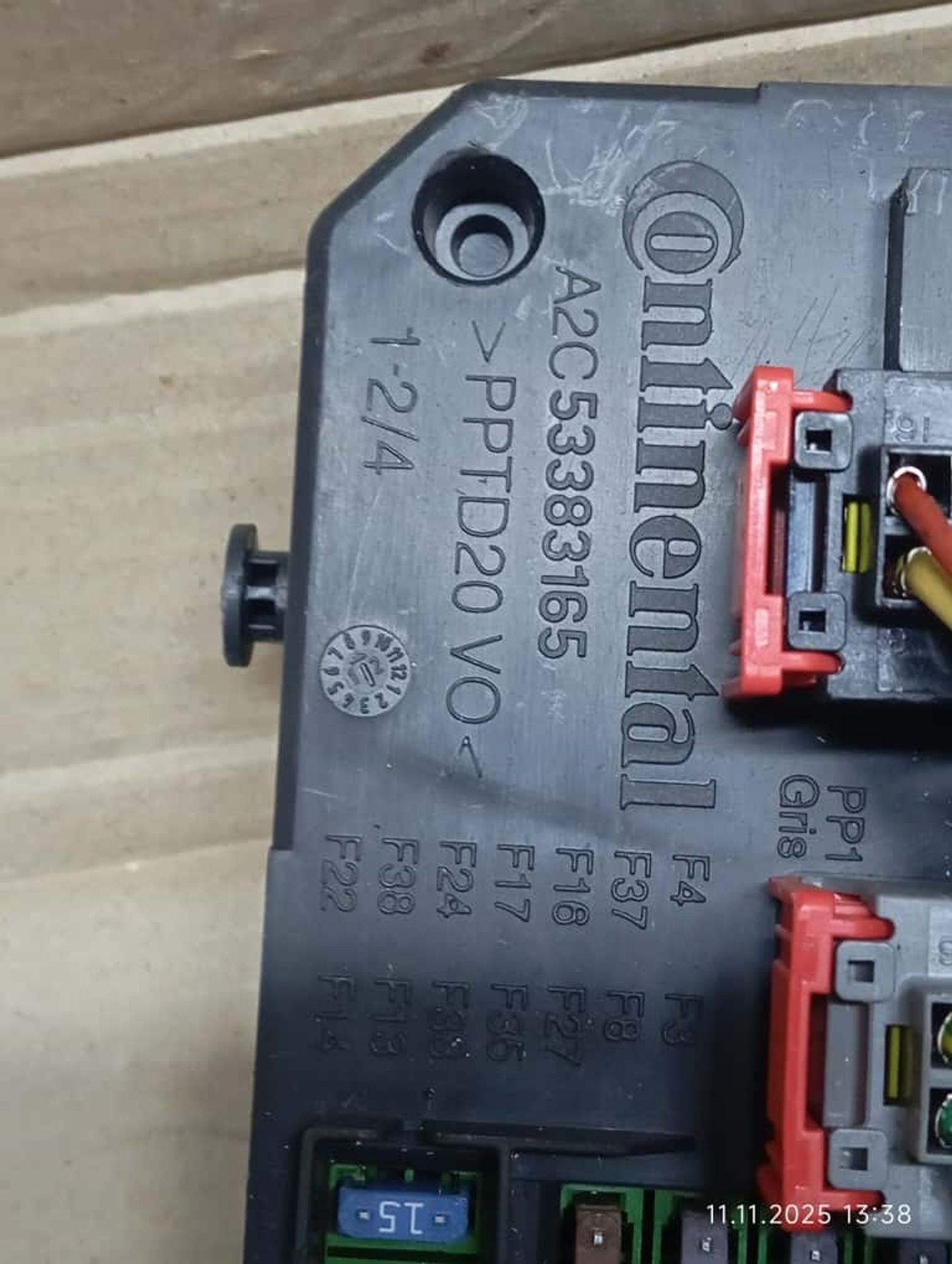 https://ycs.partsauto.market/partsauto-images/thmbs/userImages/4bc412e58a1c6cab6d9447373f981aa7/part/21b46af8-60d1-4c22-bc04-3a45c2b9a401_1780492166512.jpg