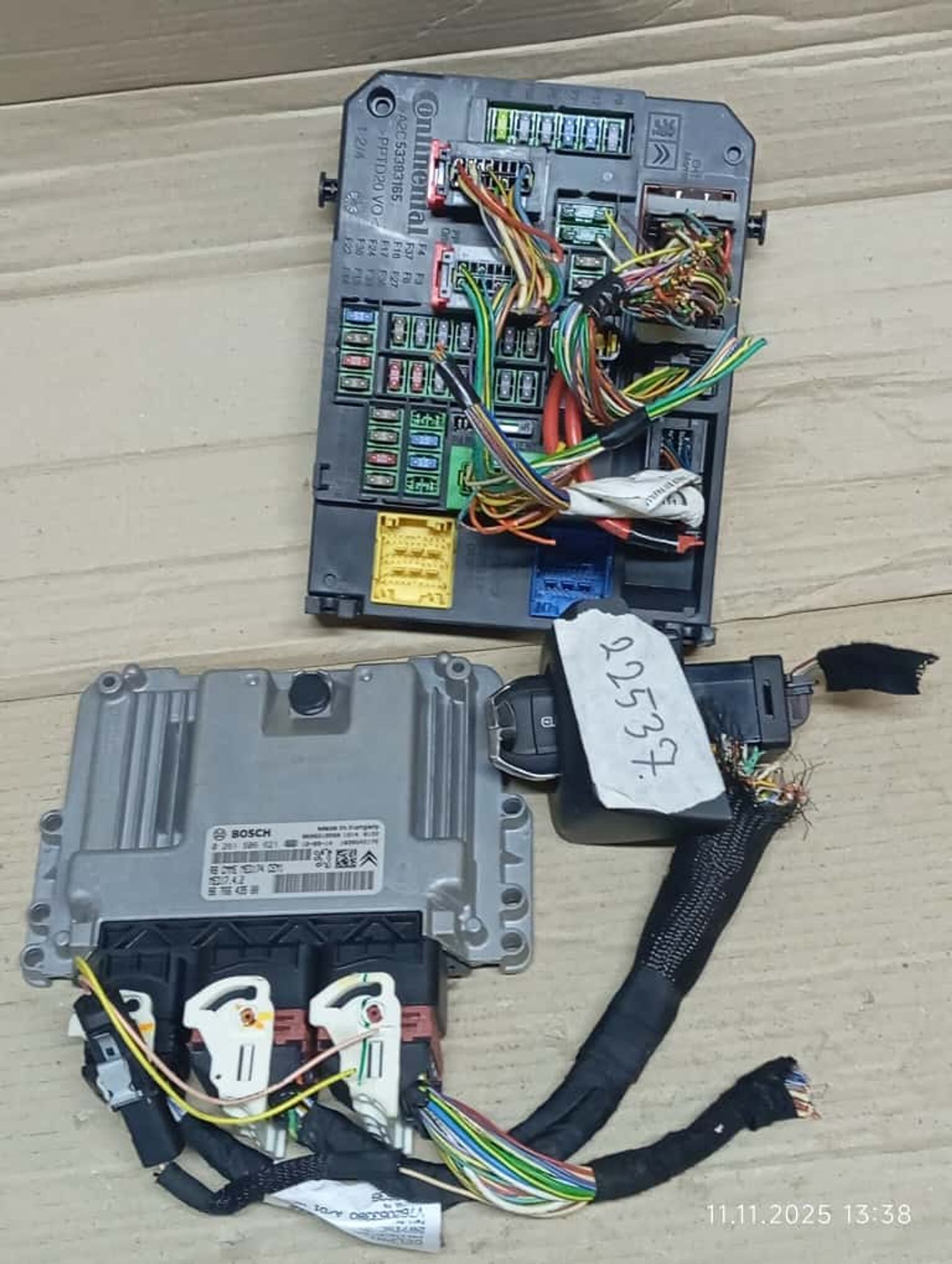 https://ycs.partsauto.market/partsauto-images/thmbs/userImages/4bc412e58a1c6cab6d9447373f981aa7/part/24b6be55-58be-4f13-b4e7-2574999f890e_1780492164187.jpg
