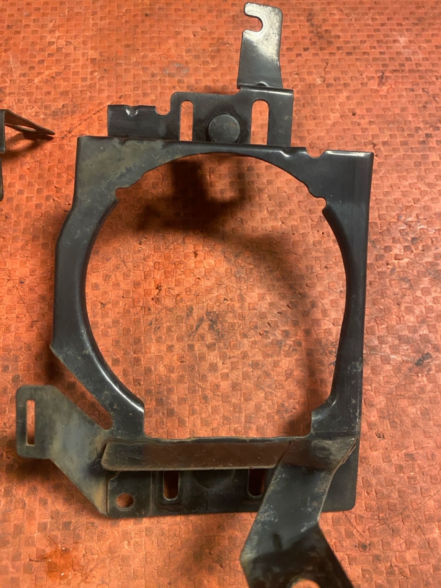 https://ycs.partsauto.market/partsauto-images/thmbs/userImages/4bc412e58a1c6cab6d9447373f981aa7/part/28c2a68f-65f1-4263-8aba-5267817620db_1743016765730.jpg
