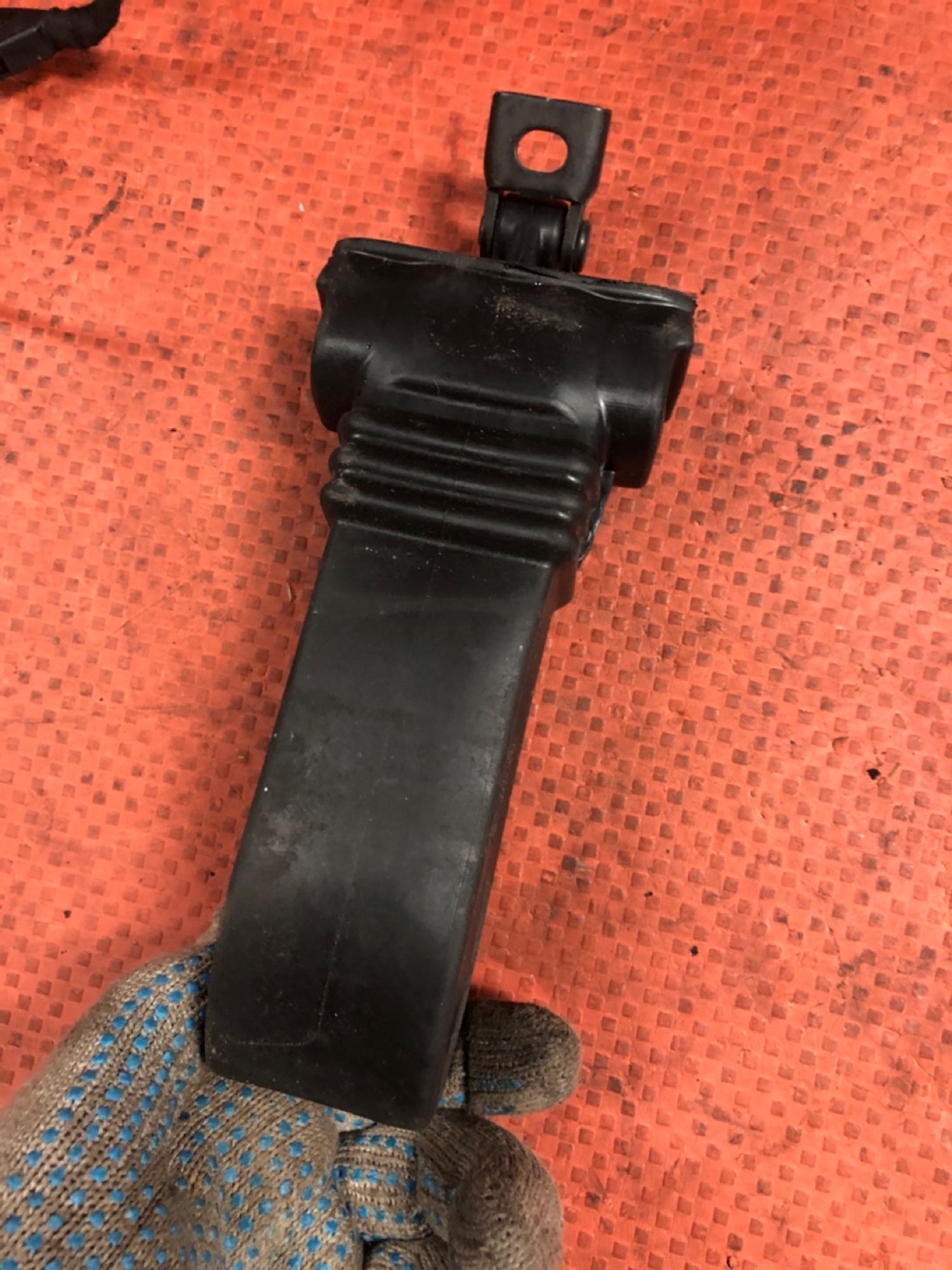 Ограничитель двери перед правый Audi A5 8T, 650 рублей, Москва