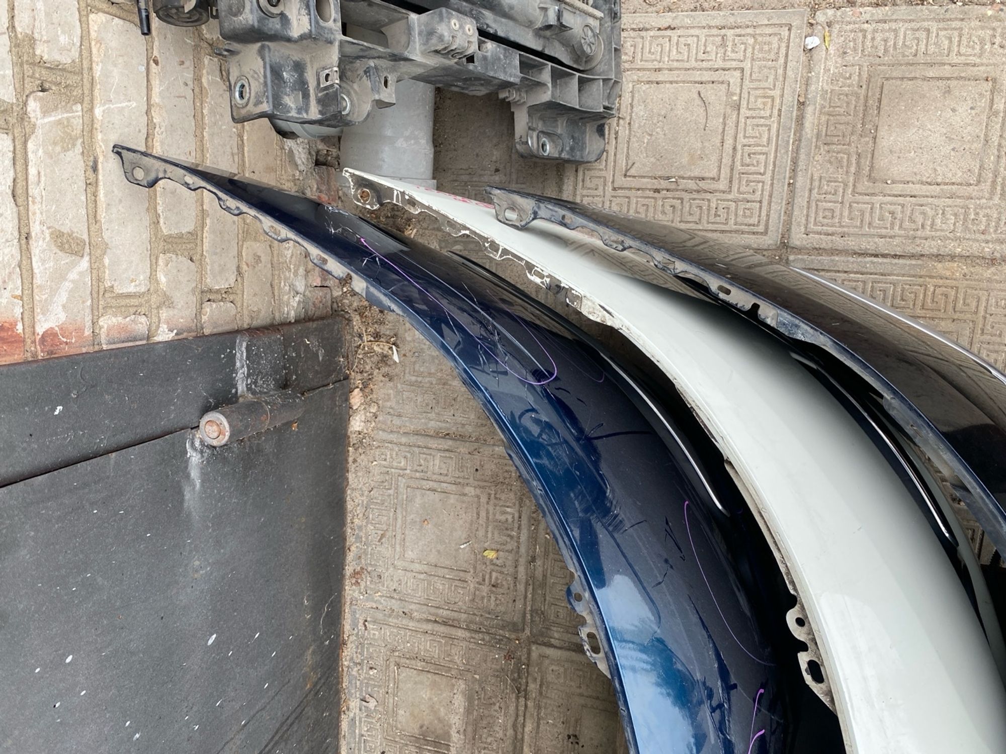 https://ycs.partsauto.market/partsauto-images/thmbs/userImages/4bc412e58a1c6cab6d9447373f981aa7/part/32a4650a-1815-4498-955d-c3b2013d33e1_1784195944485.jpg