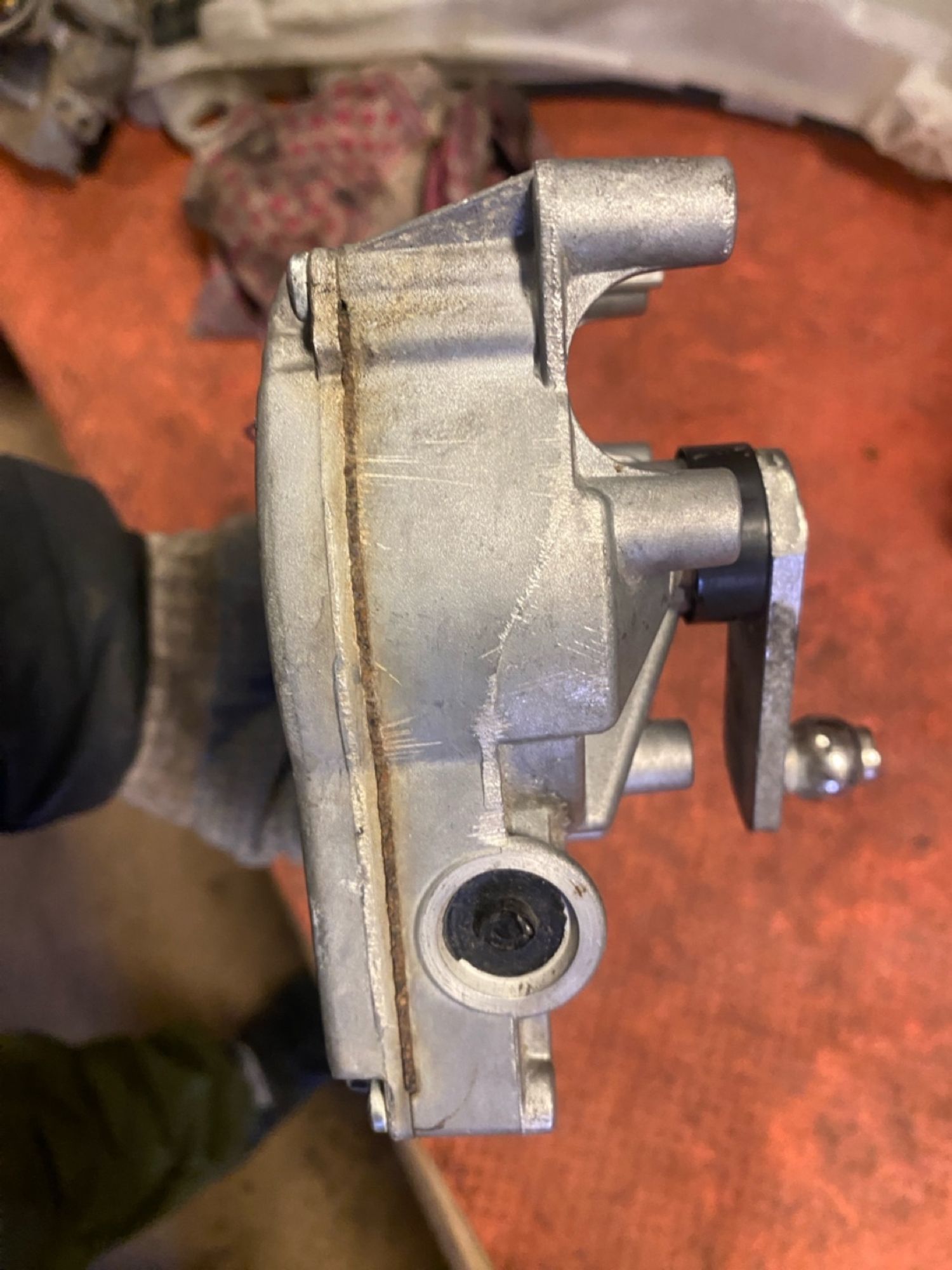 https://ycs.partsauto.market/partsauto-images/thmbs/userImages/4bc412e58a1c6cab6d9447373f981aa7/part/39926862-f882-49ac-8d82-dc73fc767902_1744814937602.jpg