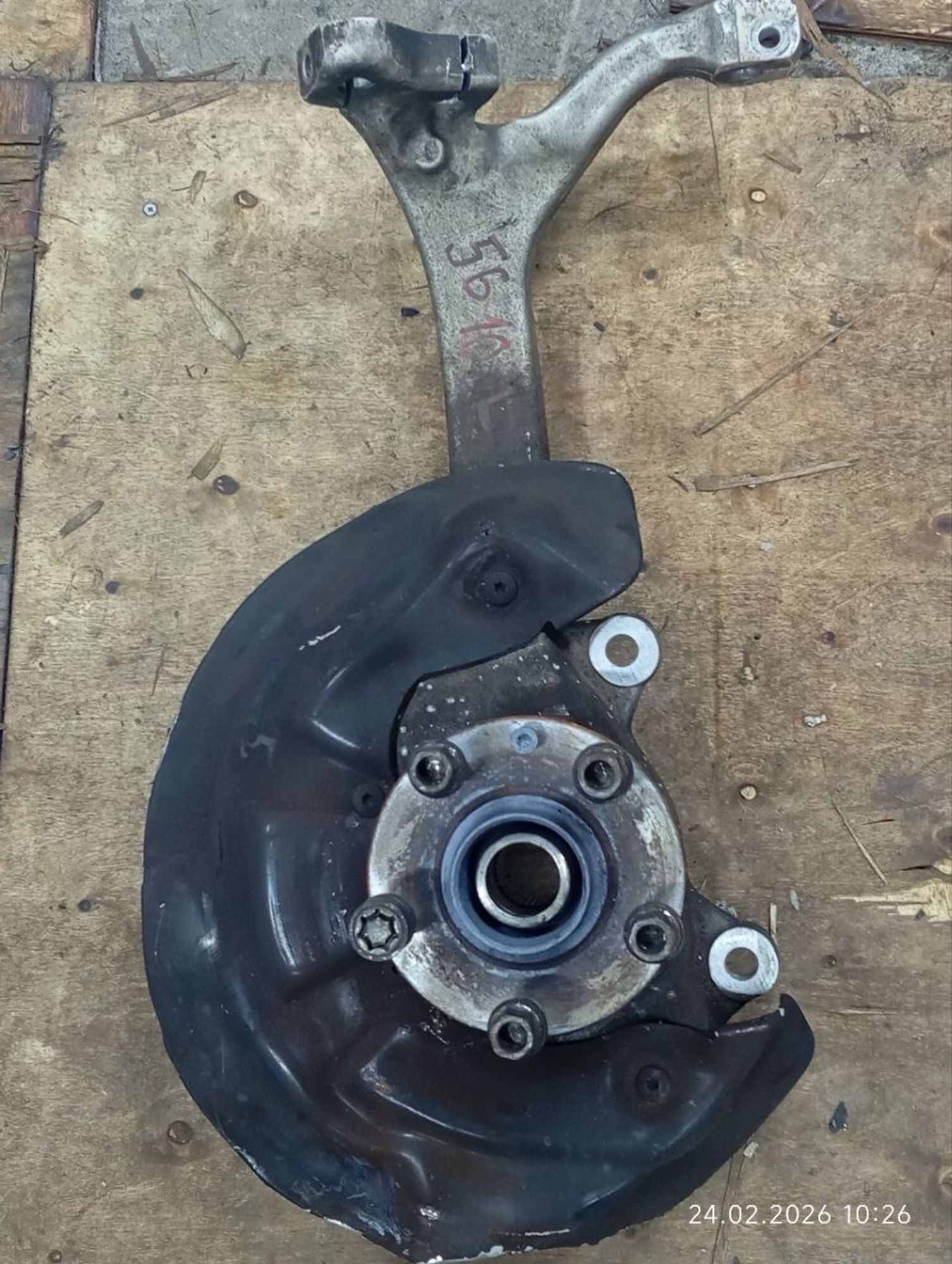 Поворотный кулак левый Audi A6 C6 Allroad 3,2 AUK, 10000 рублей, Москва