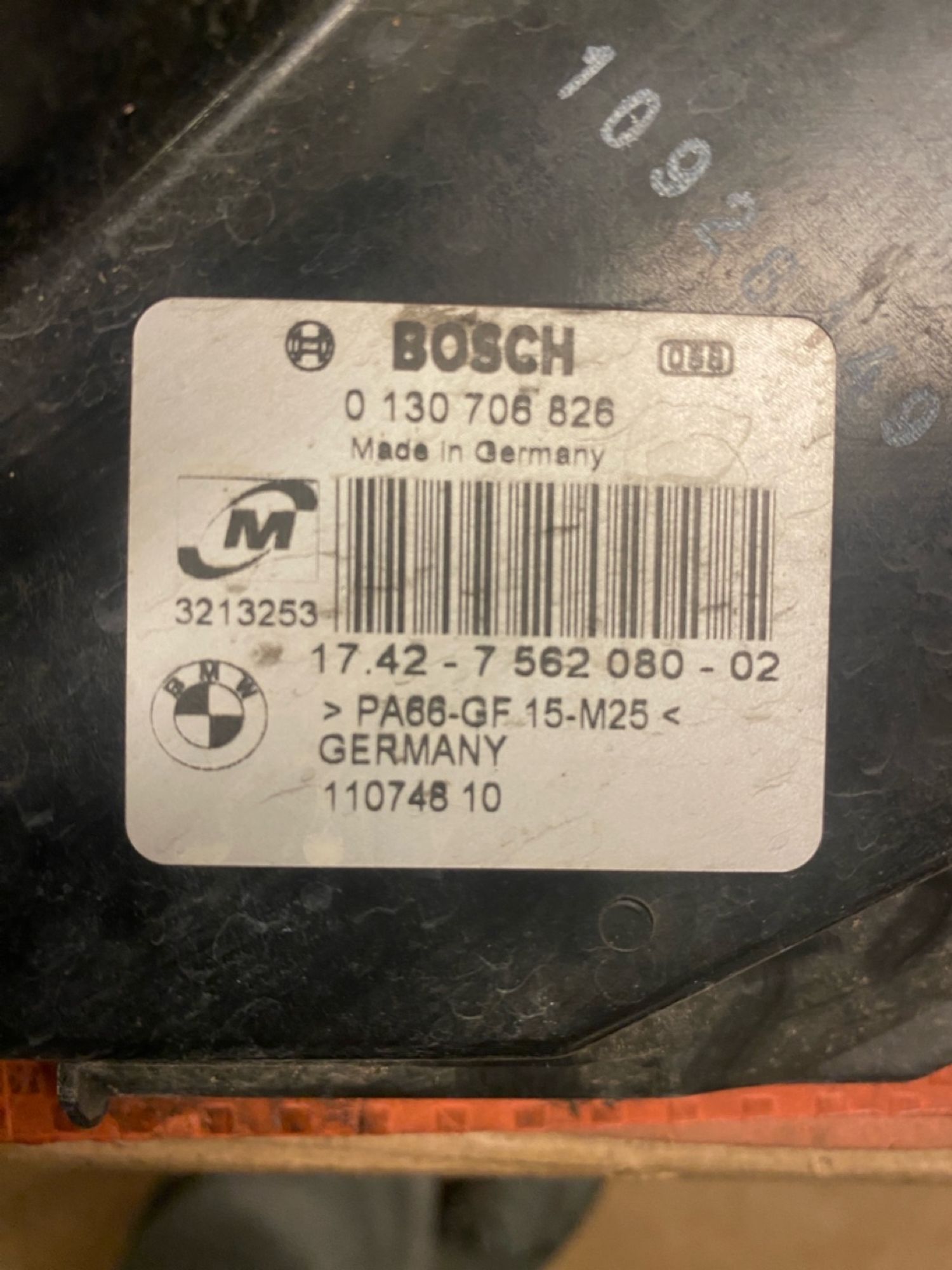 https://ycs.partsauto.market/partsauto-images/thmbs/userImages/4bc412e58a1c6cab6d9447373f981aa7/part/481cadb3-8f7e-4193-b8a6-d0245414f25b_1744535973793.jpg