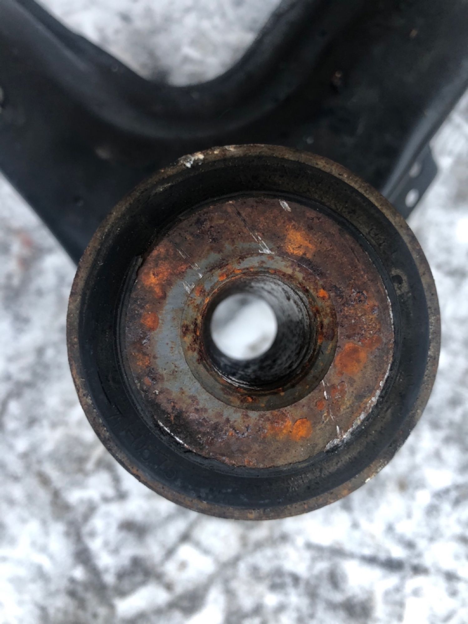 https://ycs.partsauto.market/partsauto-images/thmbs/userImages/4bc412e58a1c6cab6d9447373f981aa7/part/48523be6-ae02-461a-ae77-9a744964a3b0_1737053373906.jpg