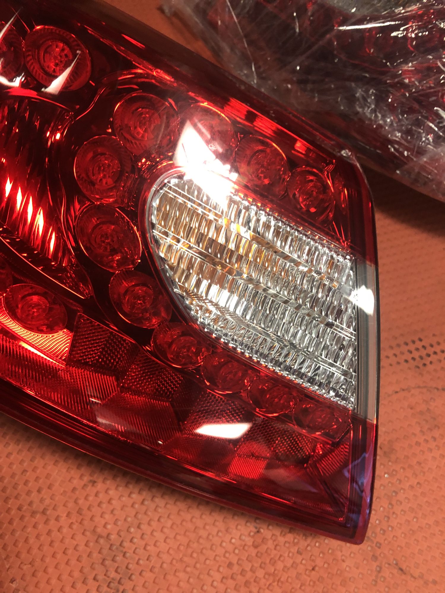 Фонарь габаритный левый Nissan Fuga II, 4500 рублей, Москва