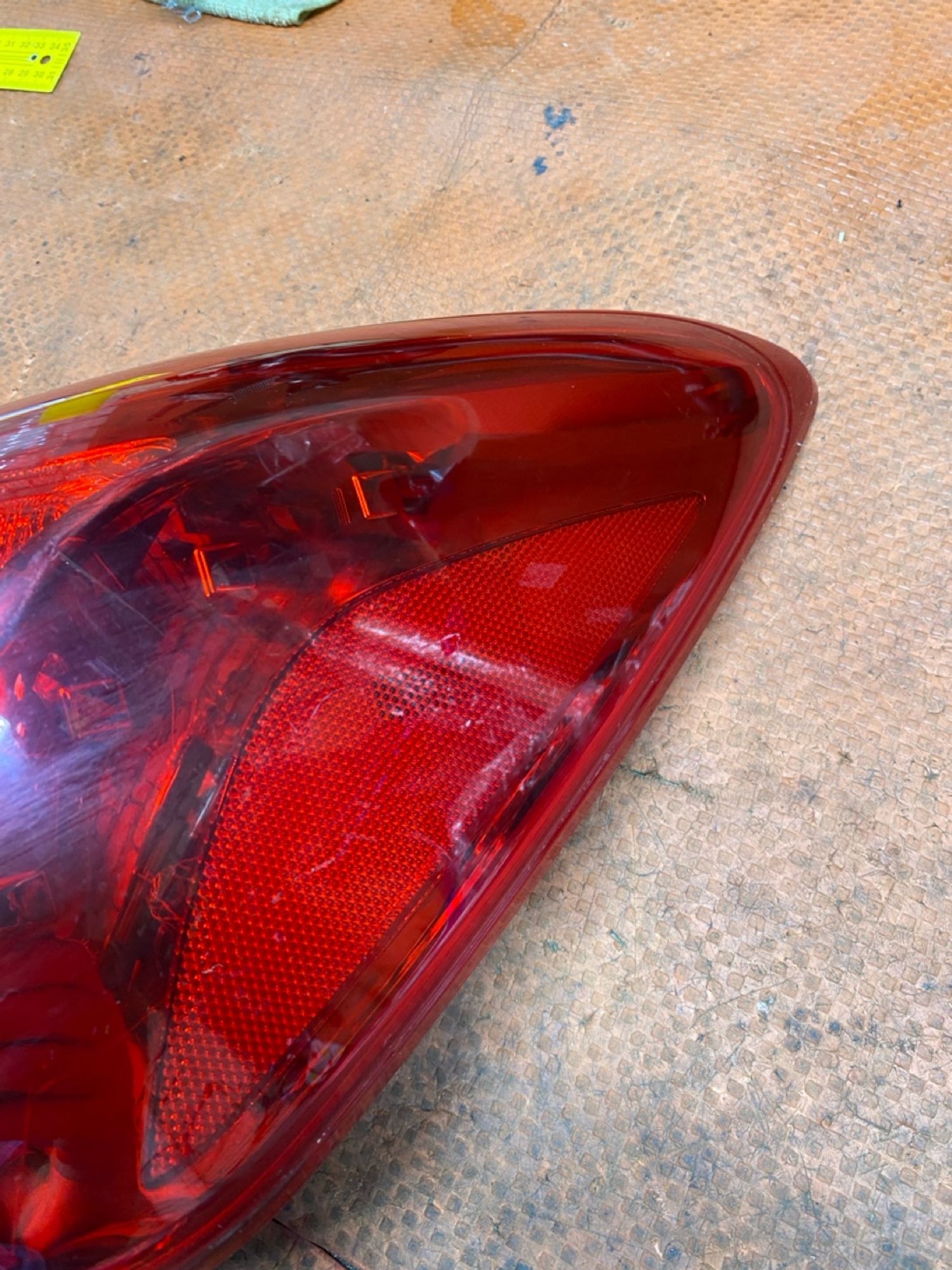 https://ycs.partsauto.market/partsauto-images/thmbs/userImages/4bc412e58a1c6cab6d9447373f981aa7/part/50f7a80e-536e-4488-bd05-7268a064cec3_1784114338276.jpg