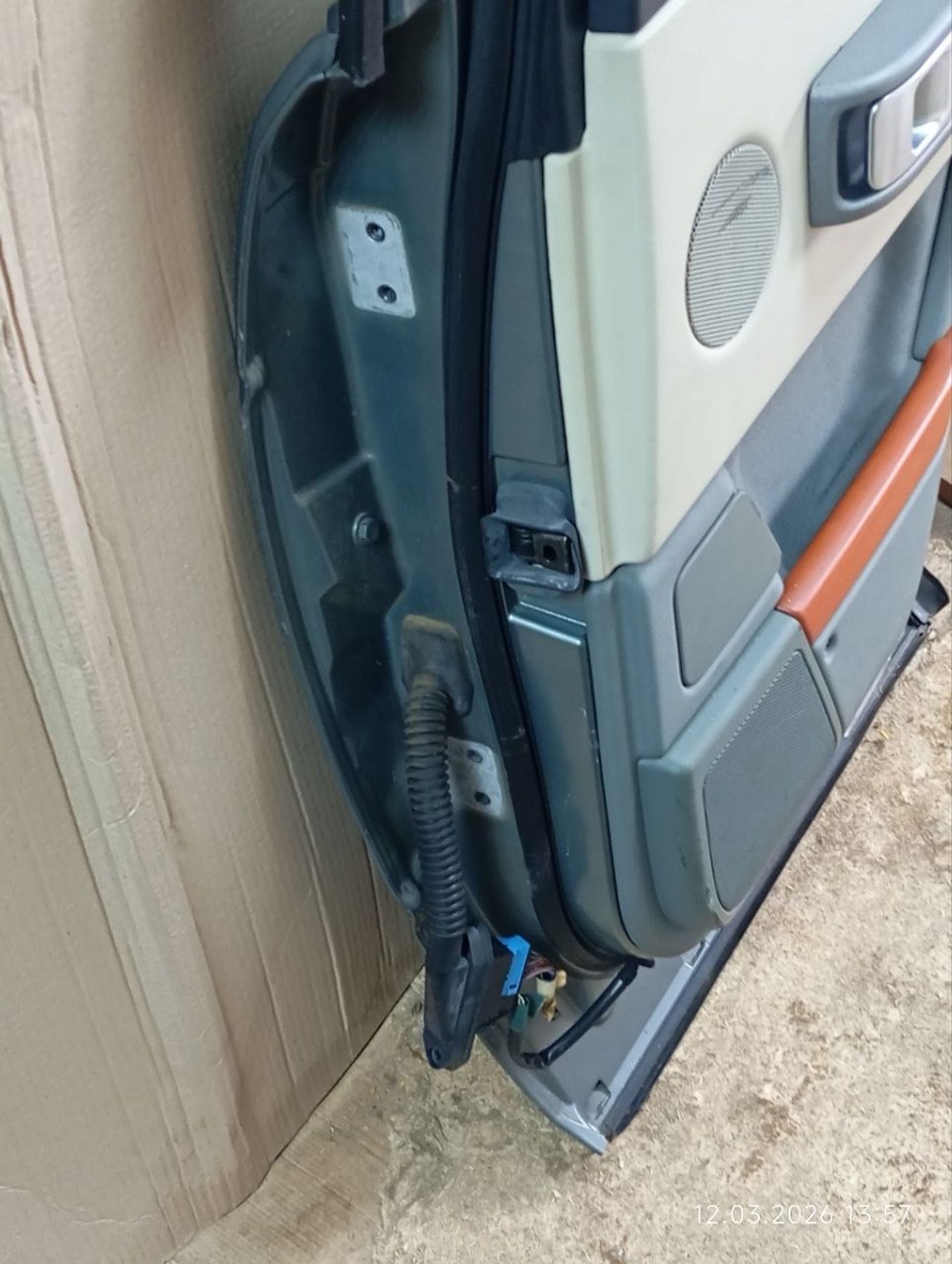 Дверь задняя правая Land Rover Range Rover L322, 12000 рублей, Москва