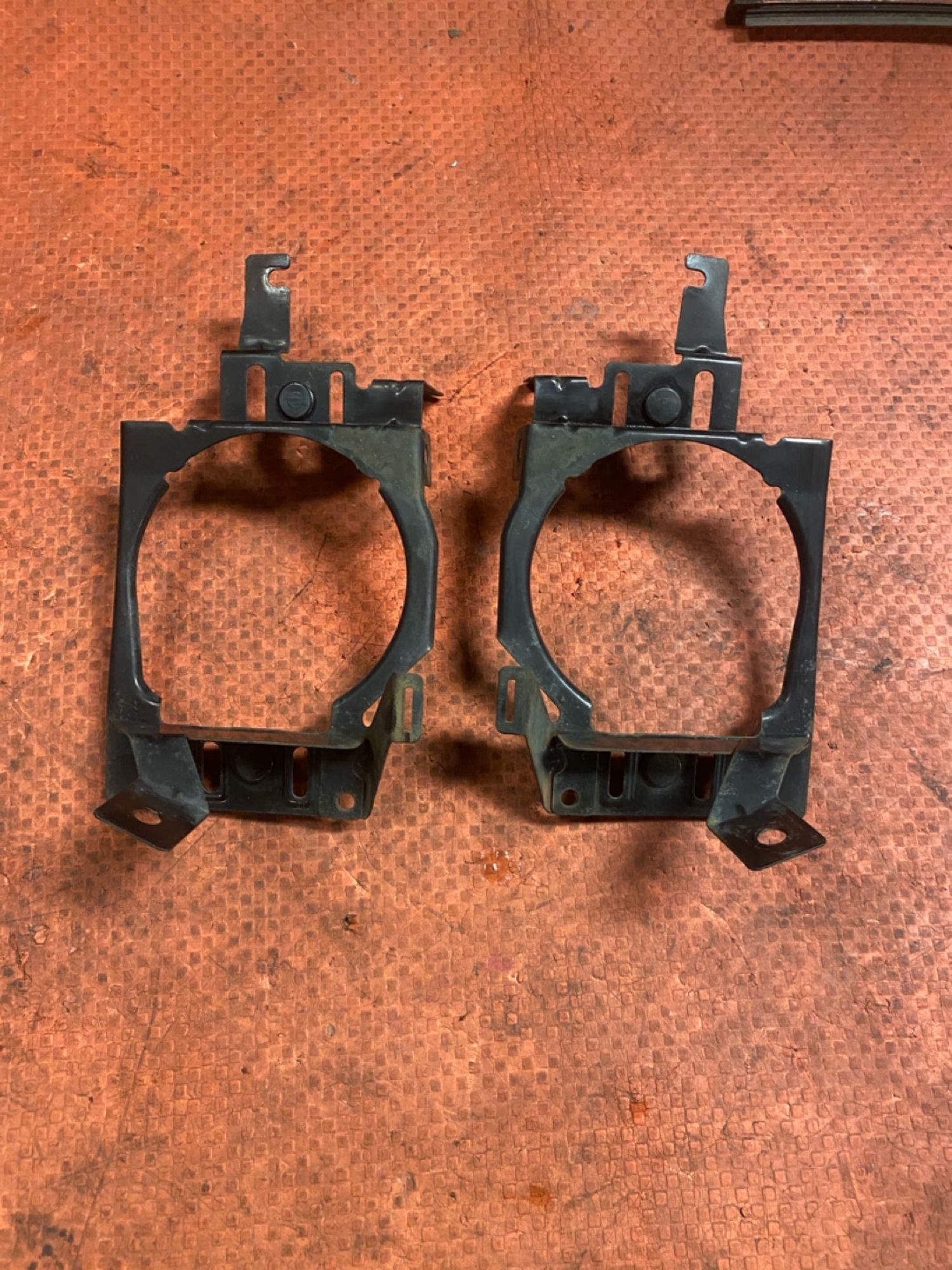 https://ycs.partsauto.market/partsauto-images/thmbs/userImages/4bc412e58a1c6cab6d9447373f981aa7/part/6297fd20-ff91-451d-874a-6ecd01ca99c1_1743016763375.jpg