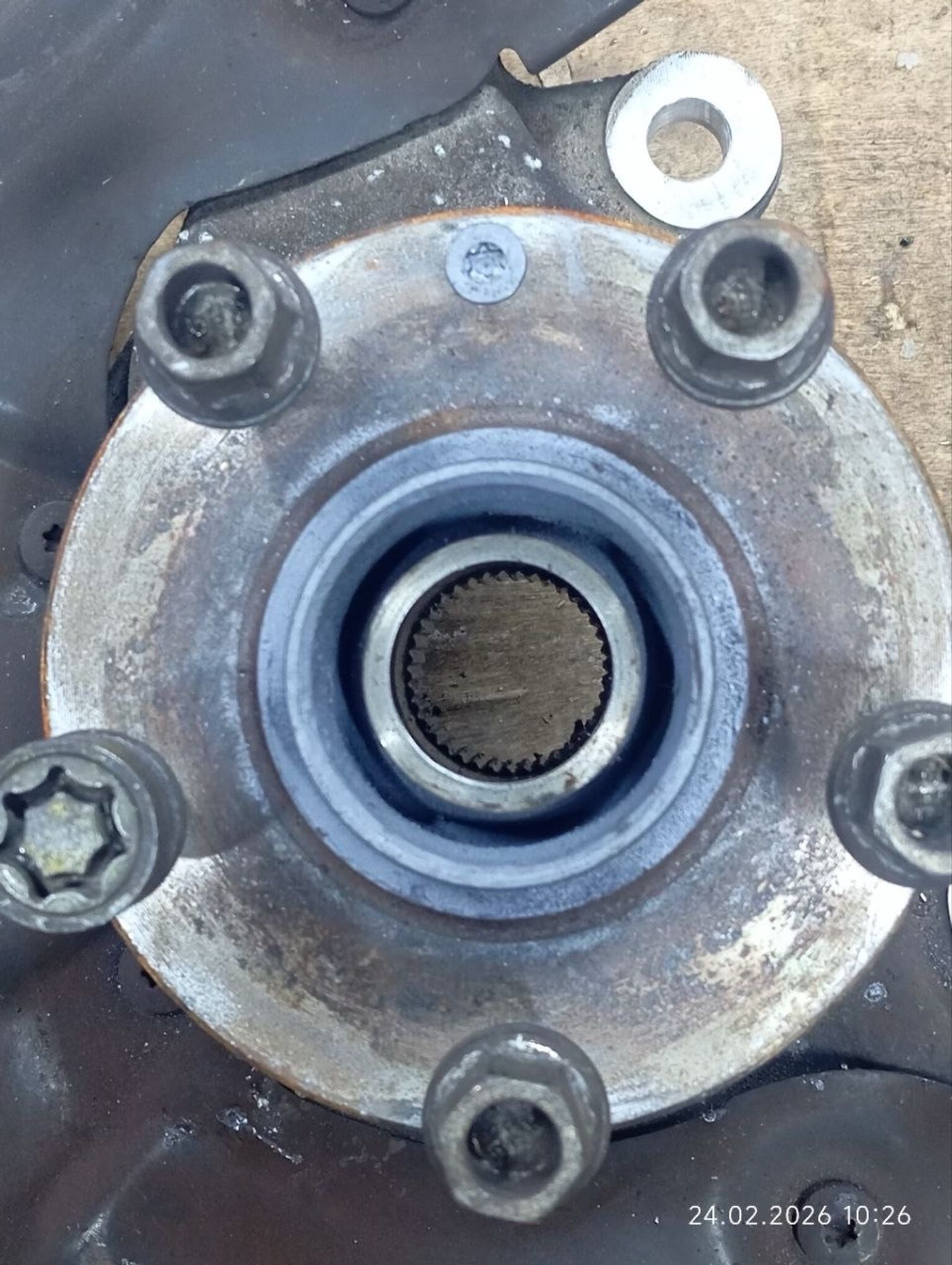 Поворотный кулак левый Audi A6 C6 Allroad 3,2 AUK, 10000 рублей, Москва