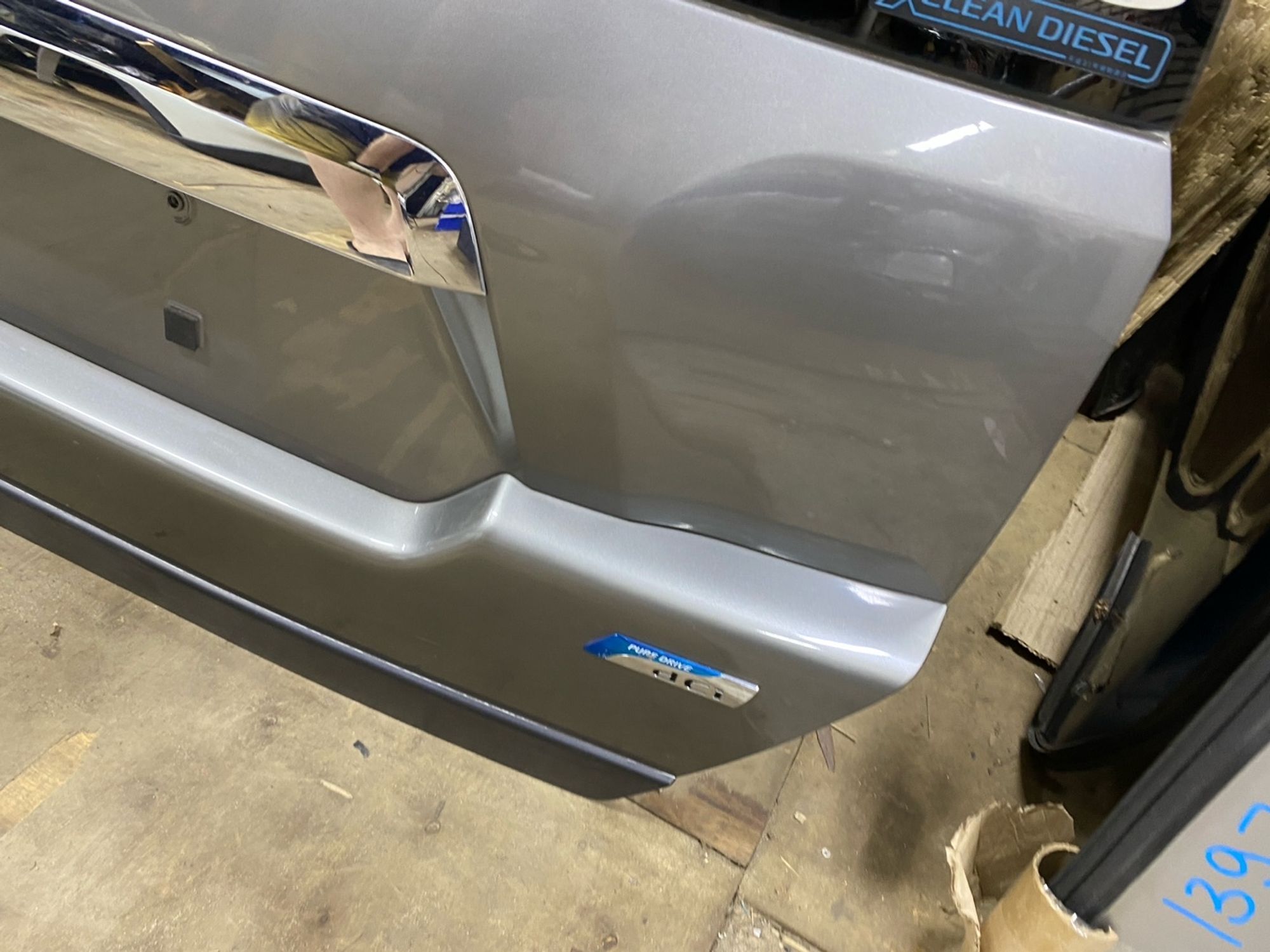 https://ycs.partsauto.market/partsauto-images/thmbs/userImages/4bc412e58a1c6cab6d9447373f981aa7/part/64e3b384-3f3b-4df3-81c7-1d8a75225e7a_1784049463438.jpg