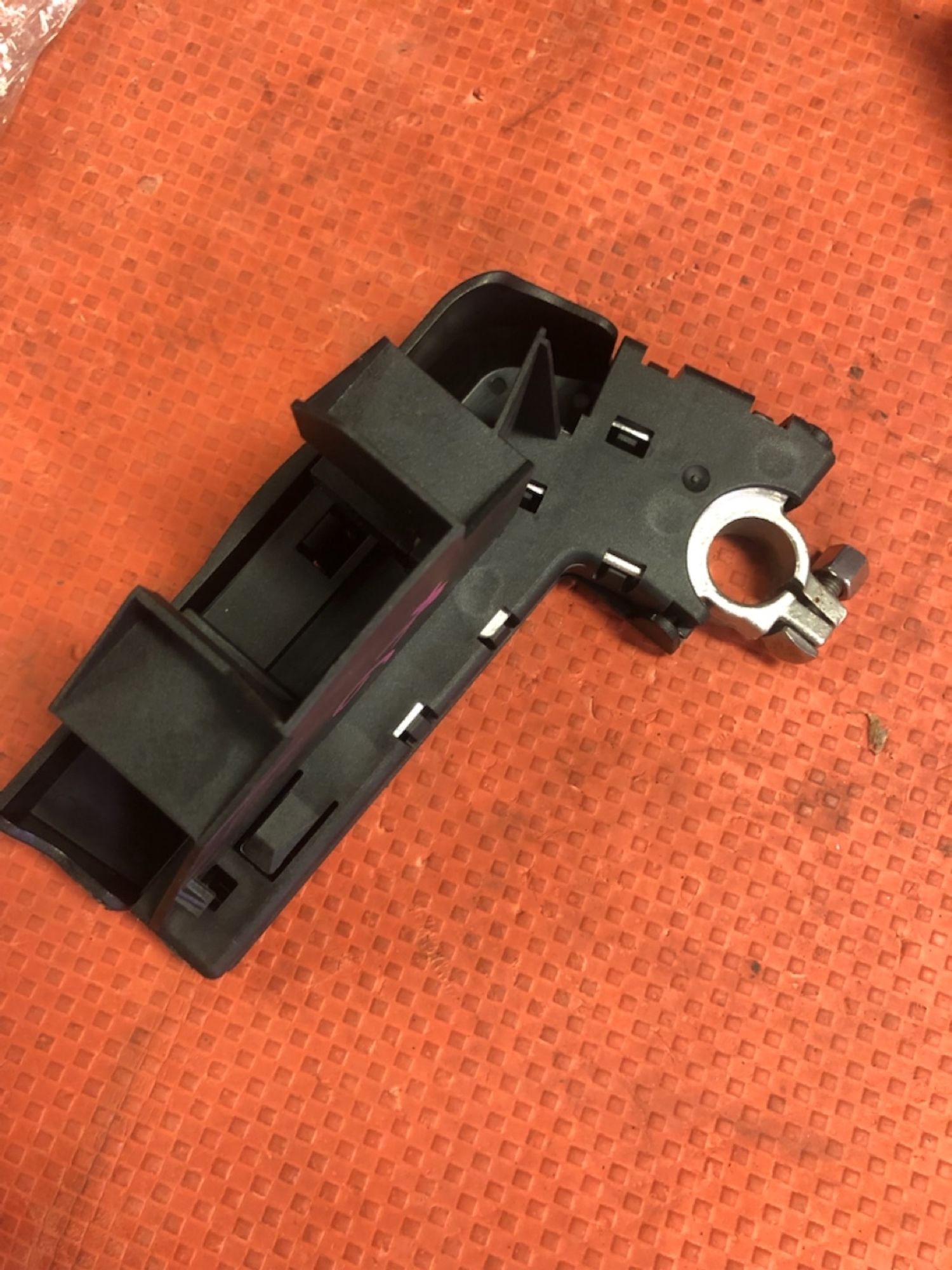 Клемма аккумулятора плюс Audi A6 C6 рестайлинг, 1500 рублей, Москва