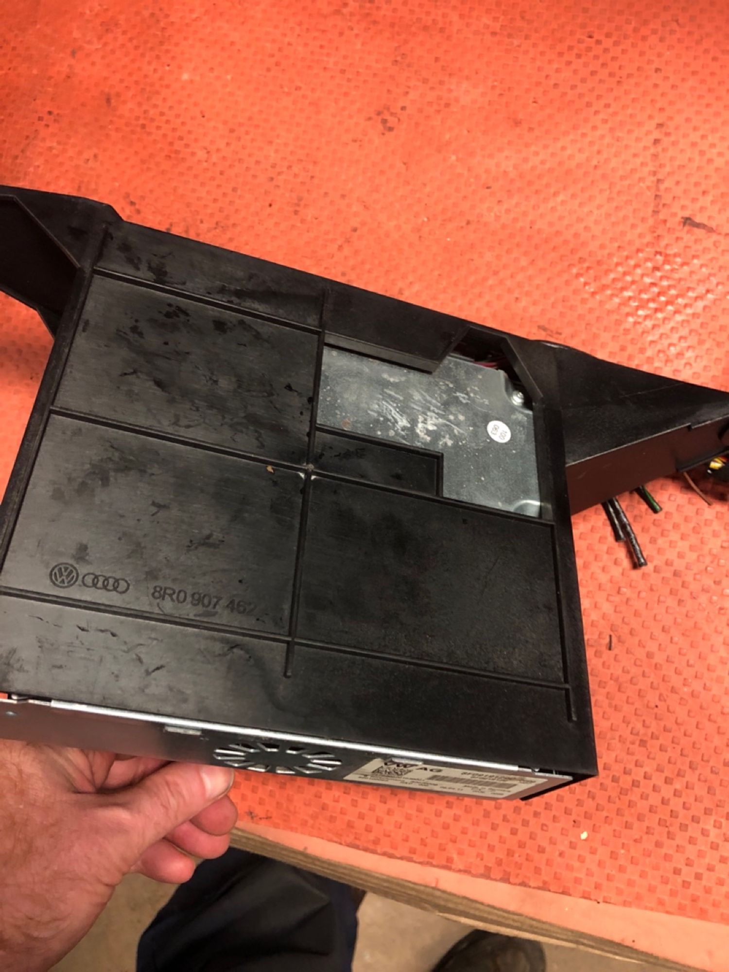 Усилитель звуковой Audi Q5 8R 2011, 1000 рублей, Москва