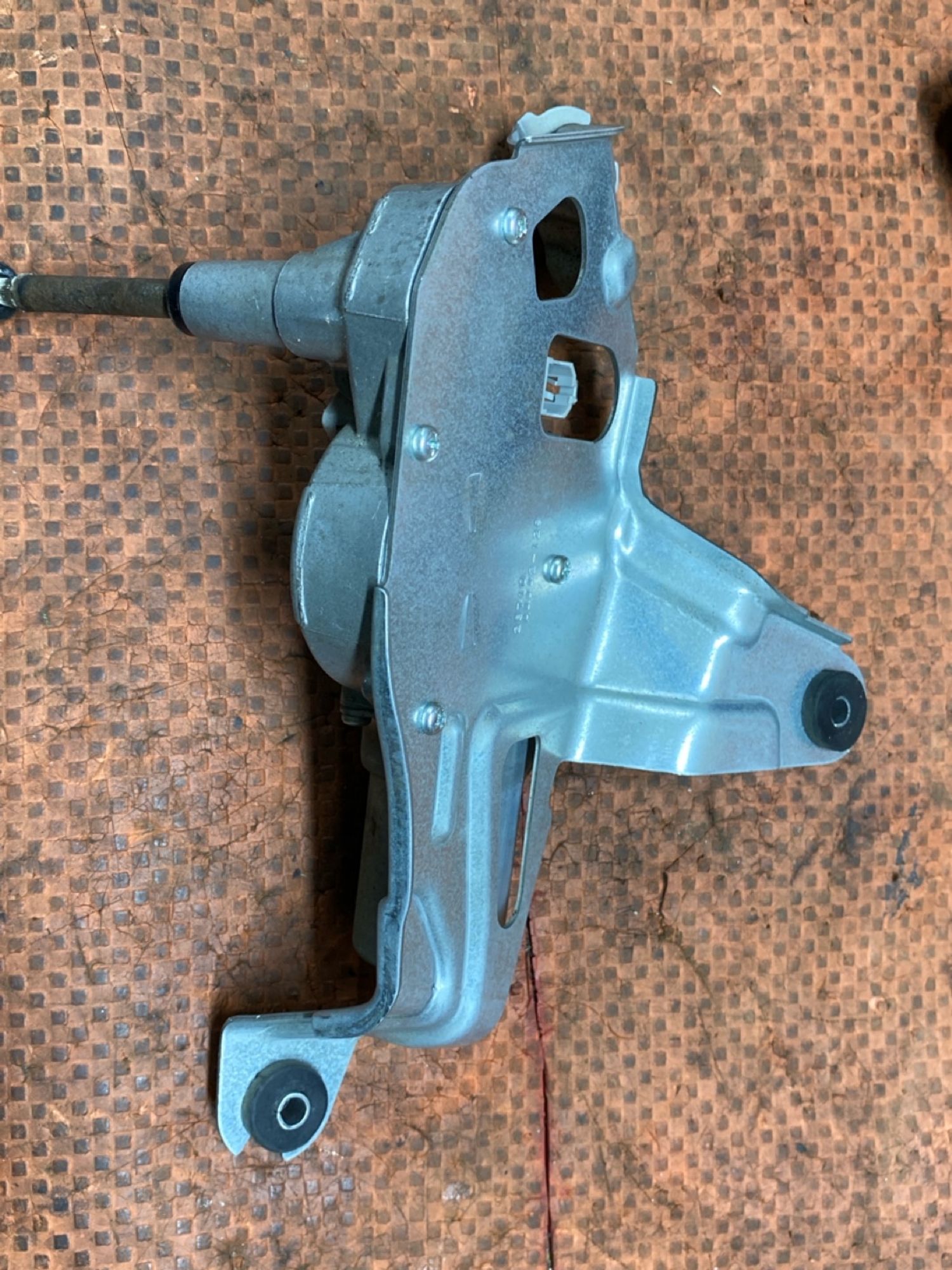 https://ycs.partsauto.market/partsauto-images/thmbs/userImages/4bc412e58a1c6cab6d9447373f981aa7/part/7d9236f2-53ee-4f88-8a94-e21381efd3dc_1779958425516.jpg