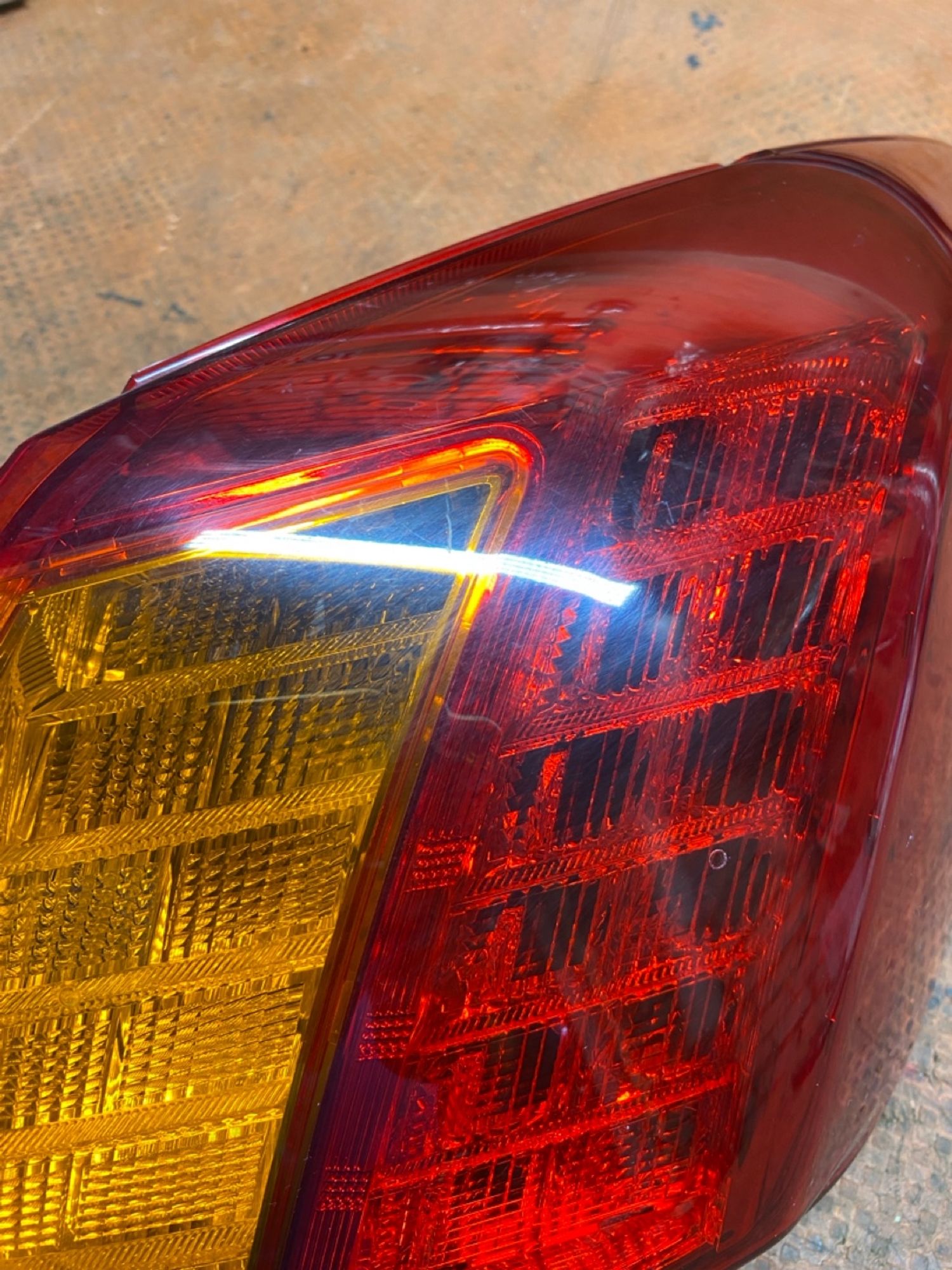 https://ycs.partsauto.market/partsauto-images/thmbs/userImages/4bc412e58a1c6cab6d9447373f981aa7/part/7dc67b16-5d89-45df-b5a5-b52ab657290a_1784114334568.jpg