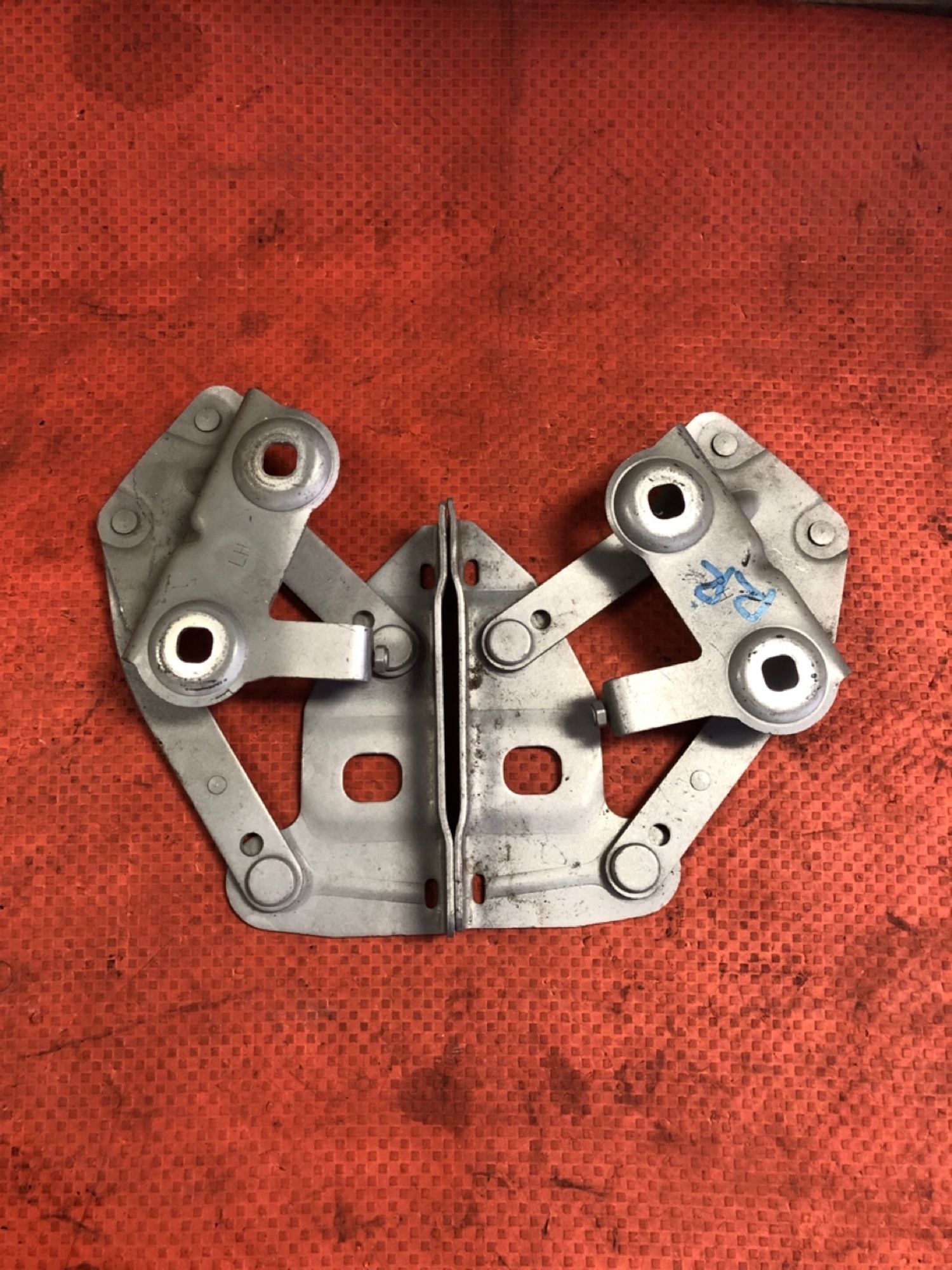 Петли капота Land Rover Range Rover L322 пара, 3000 рублей, Москва