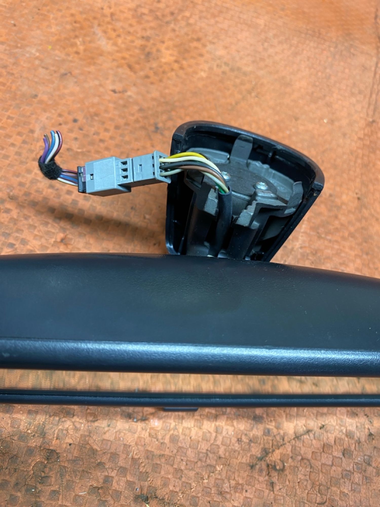 https://ycs.partsauto.market/partsauto-images/thmbs/userImages/4bc412e58a1c6cab6d9447373f981aa7/part/883d83e7-6076-4b83-a8ad-939dc49af935_1784114606305.jpg