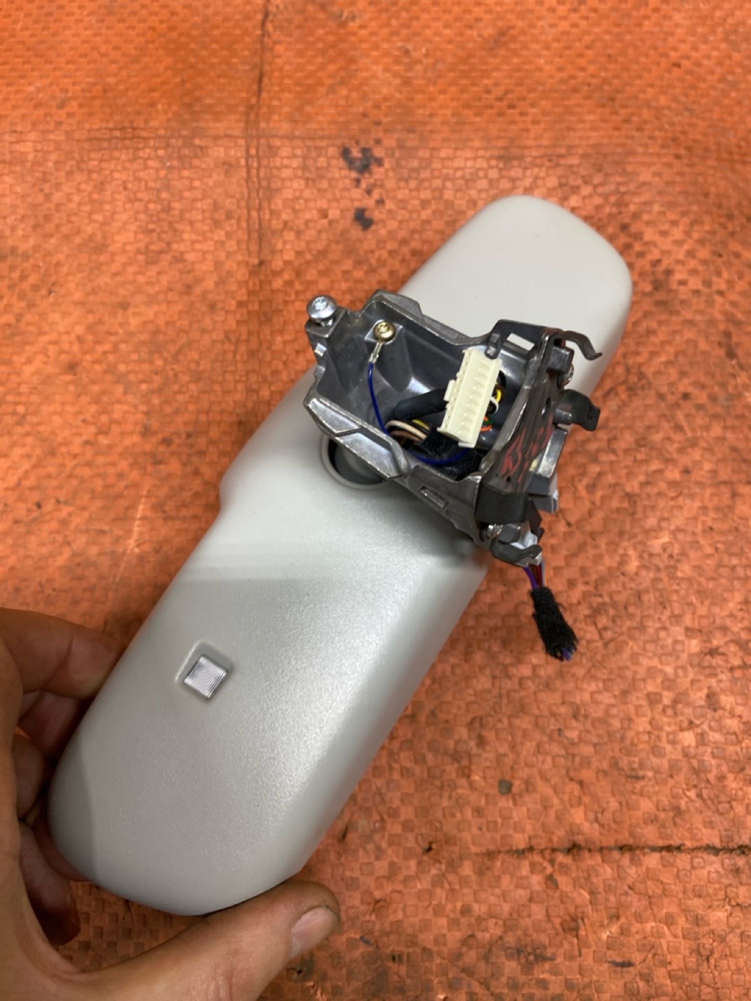 https://ycs.partsauto.market/partsauto-images/thmbs/userImages/4bc412e58a1c6cab6d9447373f981aa7/part/88628847-ec50-40a0-a189-ebf2d4f76863_1784114647486.jpg