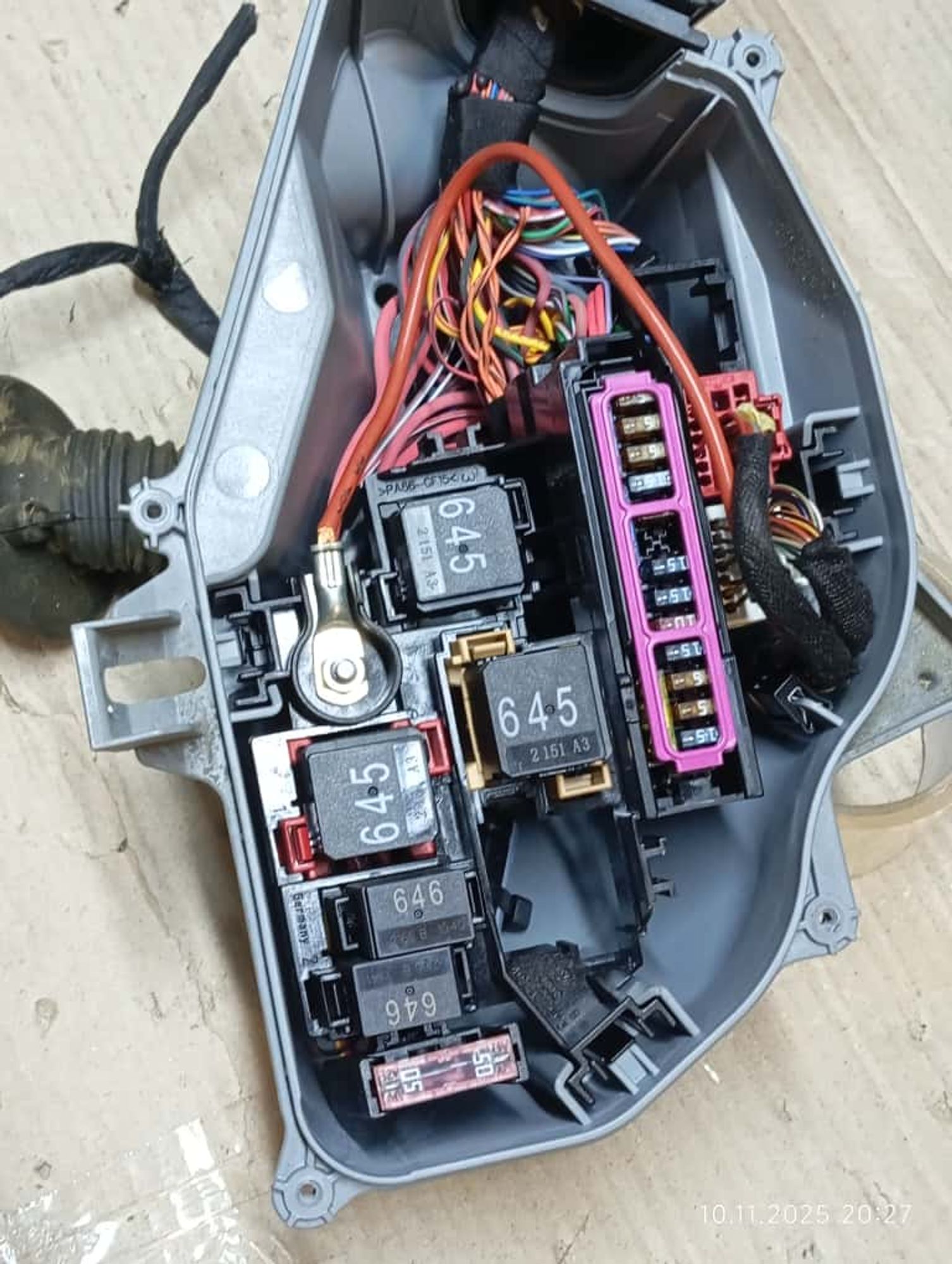 https://ycs.partsauto.market/partsauto-images/thmbs/userImages/4bc412e58a1c6cab6d9447373f981aa7/part/8af47e43-2cae-48c2-ae65-1fe037572f53_1780484133418.jpg