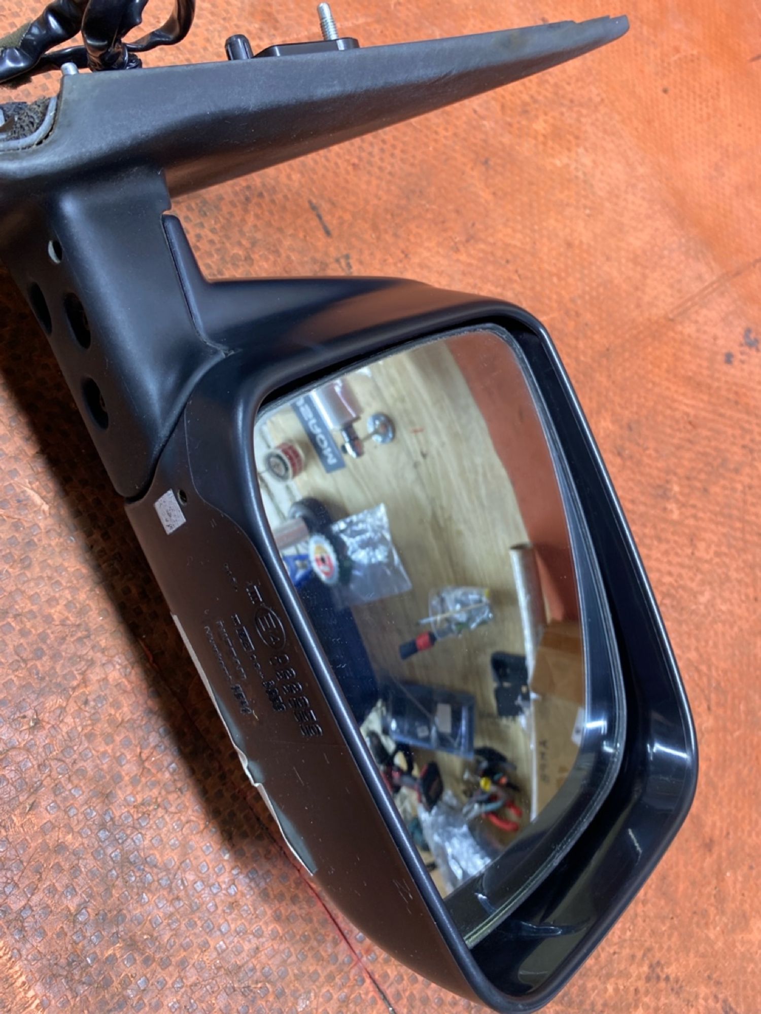 https://ycs.partsauto.market/partsauto-images/thmbs/userImages/4bc412e58a1c6cab6d9447373f981aa7/part/8d3e5a33-b5f2-4a3b-b8b7-0936a2070c66_1784192329876.jpg