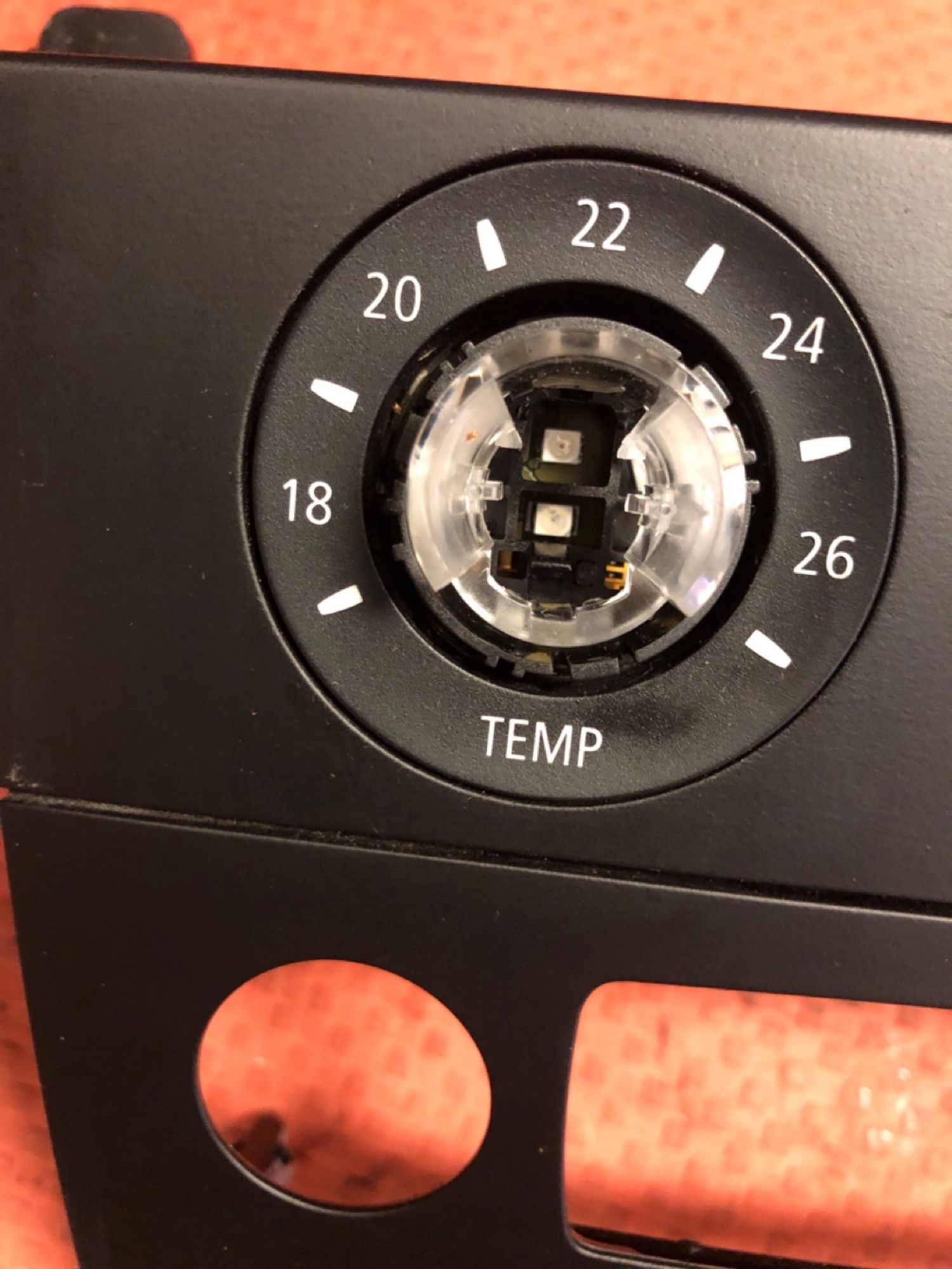 https://ycs.partsauto.market/partsauto-images/thmbs/userImages/4bc412e58a1c6cab6d9447373f981aa7/part/8dd9a692-62df-4f69-bf6b-26e3dd8a6c60_1728035354090.jpg