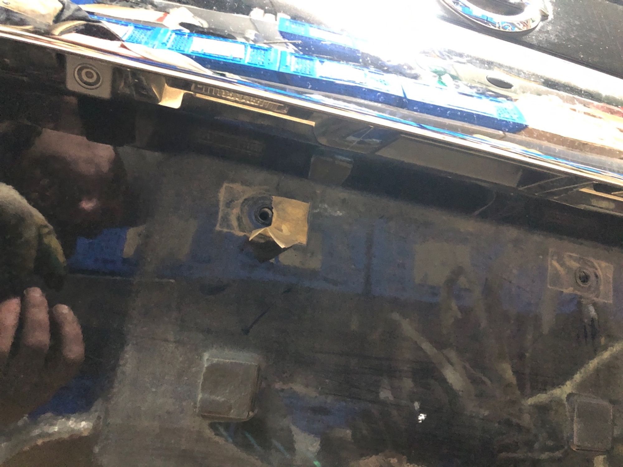 https://ycs.partsauto.market/partsauto-images/thmbs/userImages/4bc412e58a1c6cab6d9447373f981aa7/part/8f8f4e93-5688-4eca-a7d4-fce352f1dc2c_1738045649740.jpg