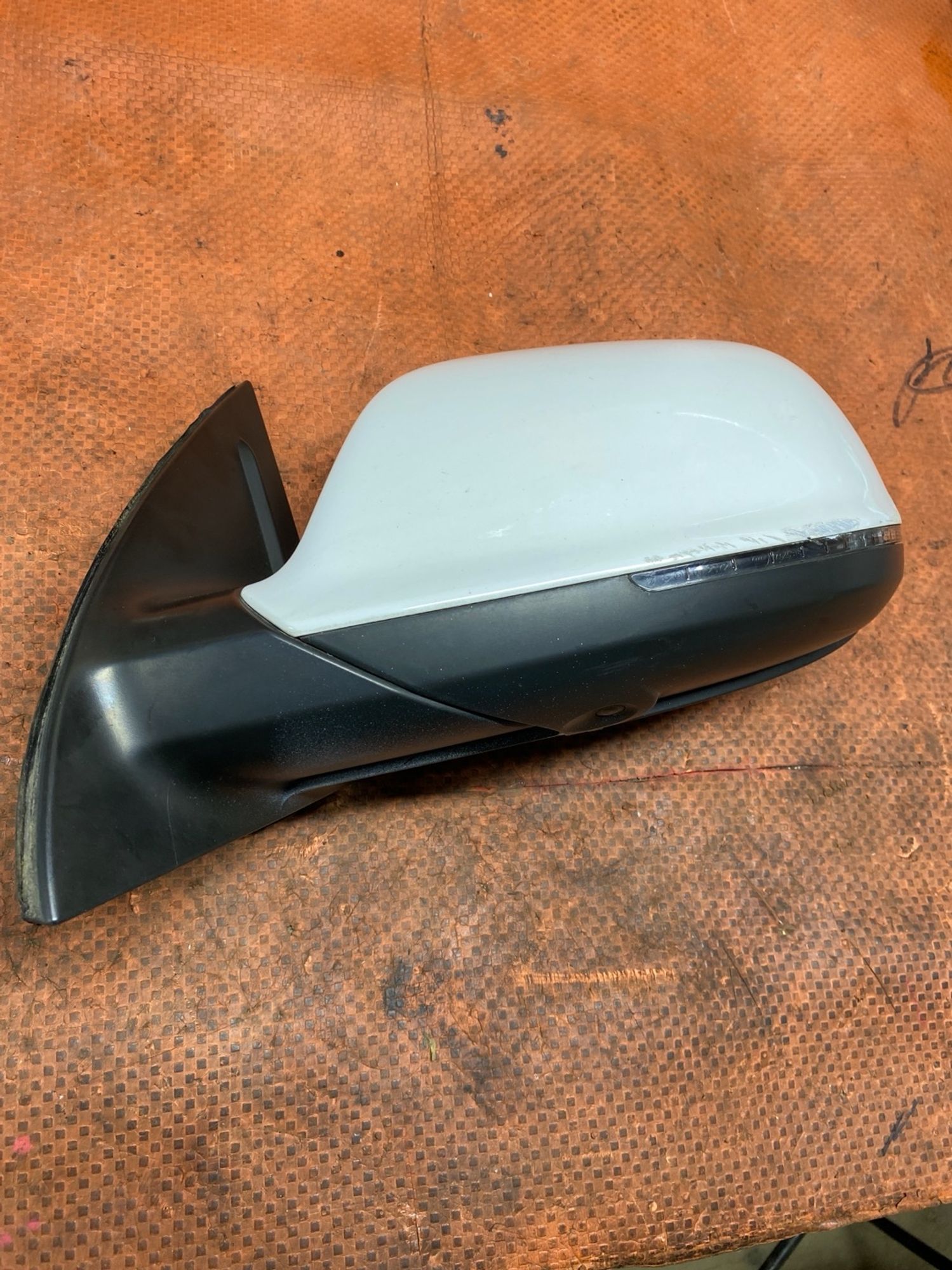 https://ycs.partsauto.market/partsauto-images/thmbs/userImages/4bc412e58a1c6cab6d9447373f981aa7/part/91c0afa3-fc35-4b5c-a6be-e6291a2b91bd_1783747450233.jpg