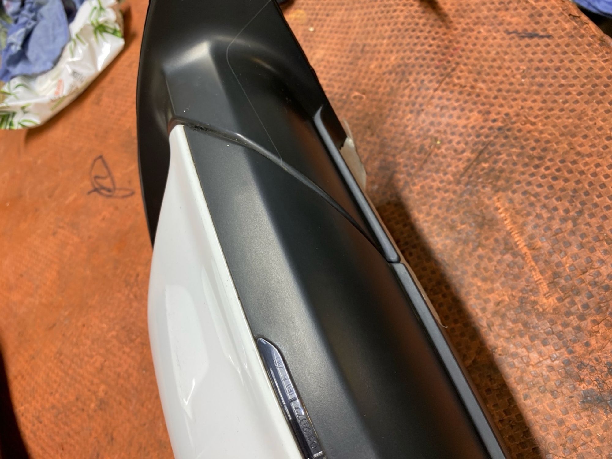https://ycs.partsauto.market/partsauto-images/thmbs/userImages/4bc412e58a1c6cab6d9447373f981aa7/part/978d44f0-435e-4f80-8fee-a1a76fbe2732_1783747421463.jpg