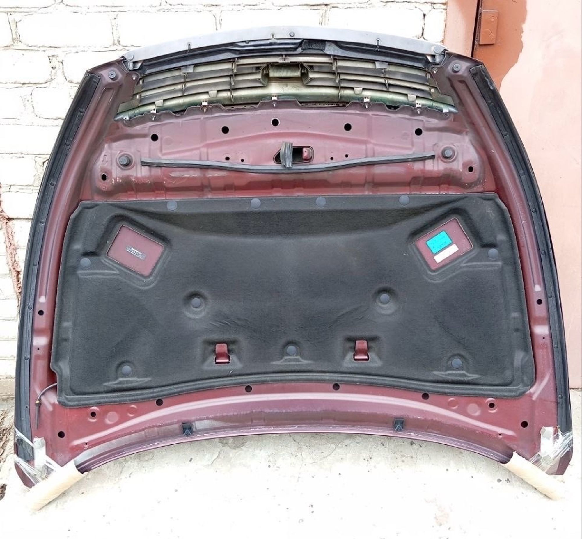 Капот Nissan Teana, J32 с решеткой бордовая, 23000 рублей, Москва