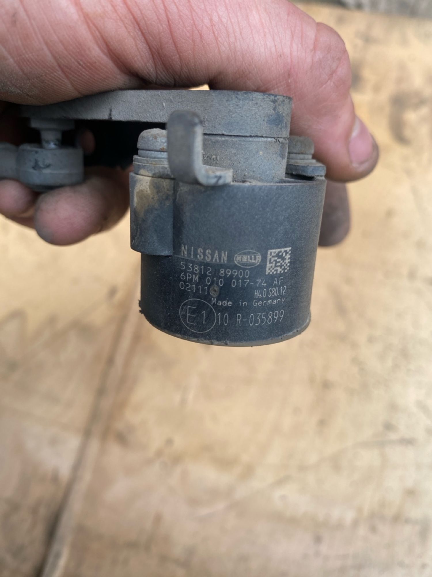 https://ycs.partsauto.market/partsauto-images/thmbs/userImages/4bc412e58a1c6cab6d9447373f981aa7/part/a1aaf5db-5ca8-4612-9d42-625d9e9be67b_1742399721139.jpg