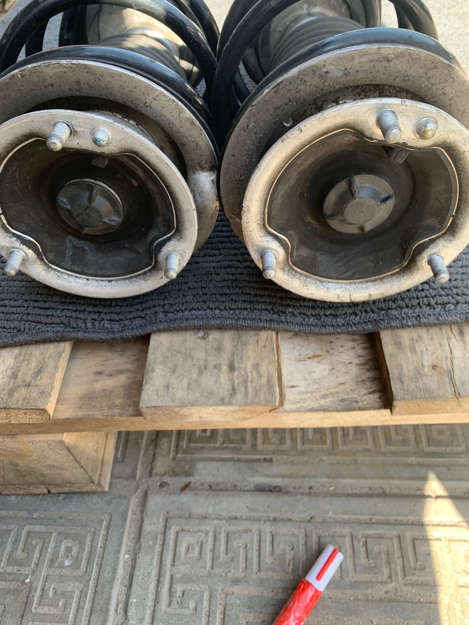 https://ycs.partsauto.market/partsauto-images/thmbs/userImages/4bc412e58a1c6cab6d9447373f981aa7/part/a2a3a332-b5af-4e8a-8ff3-b48bf22cd9dc_1748426650565.jpg
