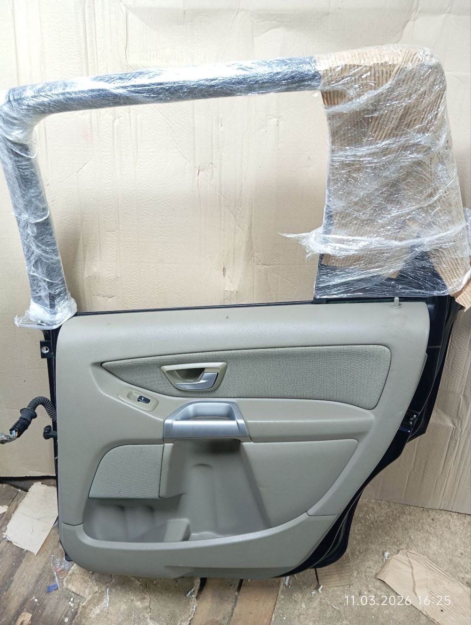 Дверь задняя правая в сборе volvo xc90 2006, 12000 рублей, Москва