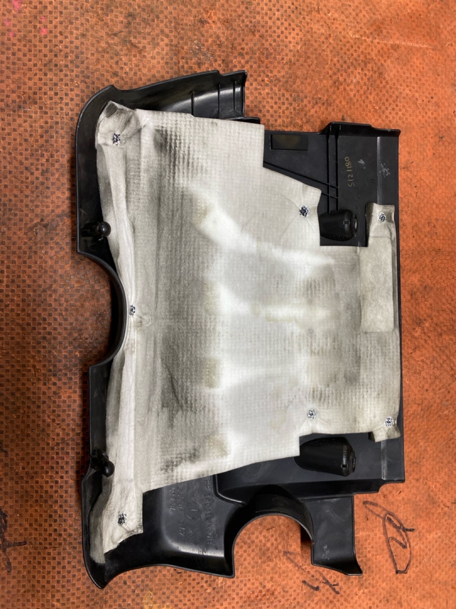 https://ycs.partsauto.market/partsauto-images/thmbs/userImages/4bc412e58a1c6cab6d9447373f981aa7/part/a30263ff-8a17-41e8-9ce3-e7924d82960b_1784195271190.jpg