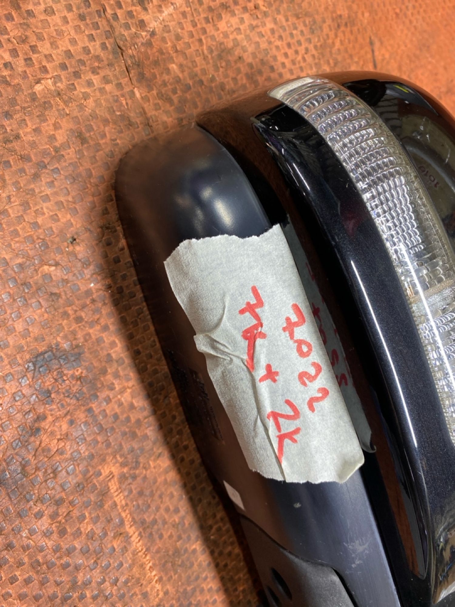 https://ycs.partsauto.market/partsauto-images/thmbs/userImages/4bc412e58a1c6cab6d9447373f981aa7/part/a5b09881-3692-4960-9886-202654f51ee4_1784192326756.jpg
