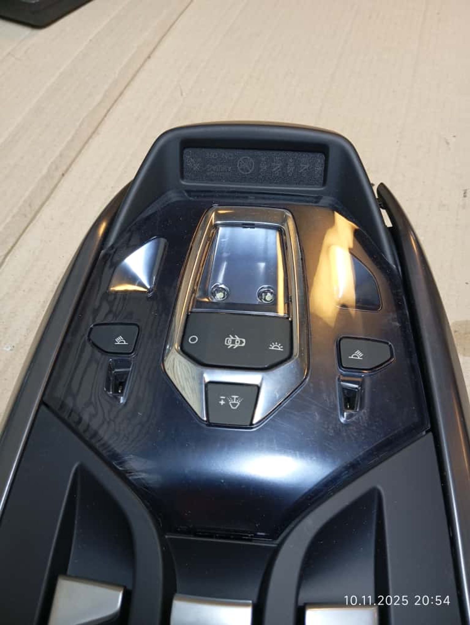 https://ycs.partsauto.market/partsauto-images/thmbs/userImages/4bc412e58a1c6cab6d9447373f981aa7/part/a6dd5d71-af23-4c88-bd44-6578a2aa8adf_1780484171619.jpg