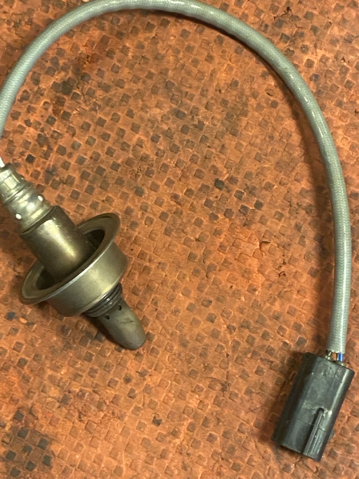 https://ycs.partsauto.market/partsauto-images/thmbs/userImages/4bc412e58a1c6cab6d9447373f981aa7/part/a96f0eb5-6d27-4a0f-90f1-2827c01abfcc_1747750276683.jpg