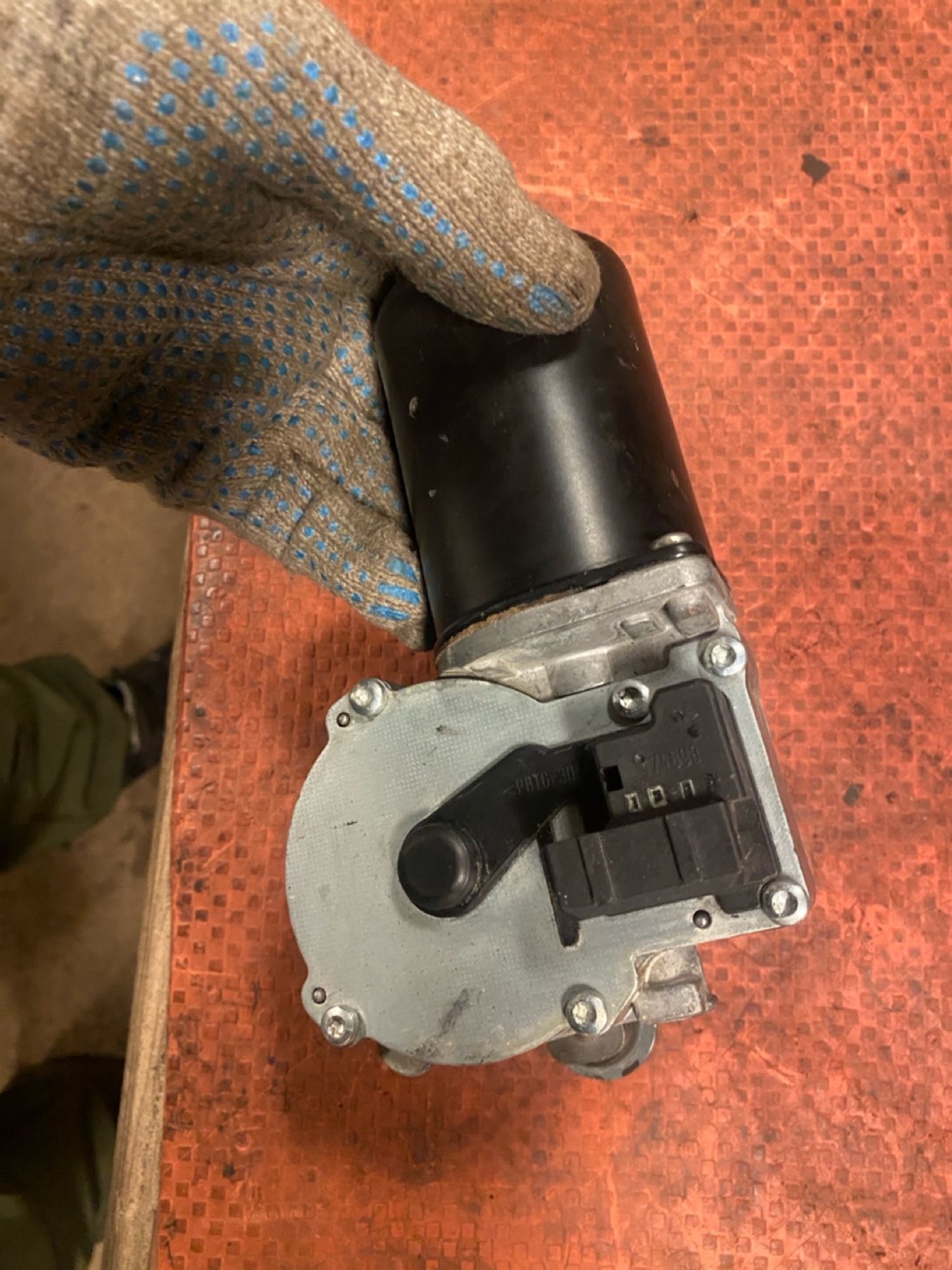 https://ycs.partsauto.market/partsauto-images/thmbs/userImages/4bc412e58a1c6cab6d9447373f981aa7/part/abc3edfc-5d11-42ef-8a49-df9c185ab92a_1744800852863.jpg