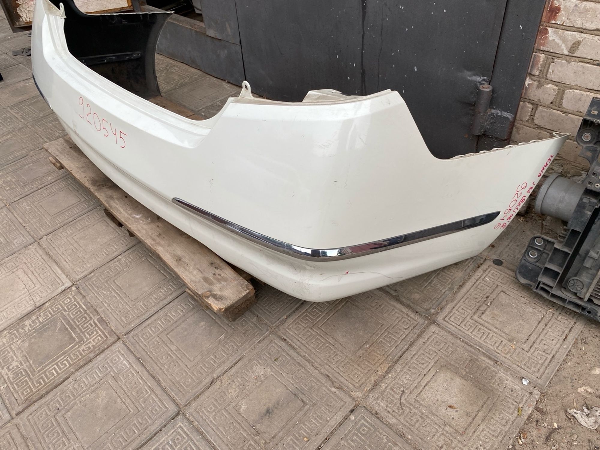 https://ycs.partsauto.market/partsauto-images/thmbs/userImages/4bc412e58a1c6cab6d9447373f981aa7/part/be2e74cb-4371-4b18-9da4-0e9e493356e9_1783154264361.jpg