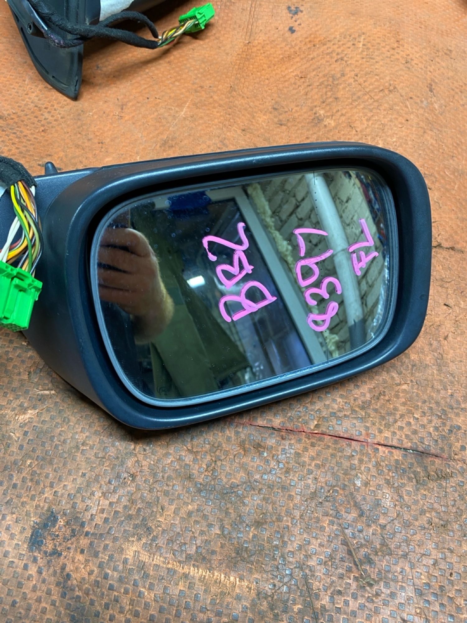 https://ycs.partsauto.market/partsauto-images/thmbs/userImages/4bc412e58a1c6cab6d9447373f981aa7/part/c0916733-bab5-4dde-9432-dd209fa8108a_1784114713846.jpg