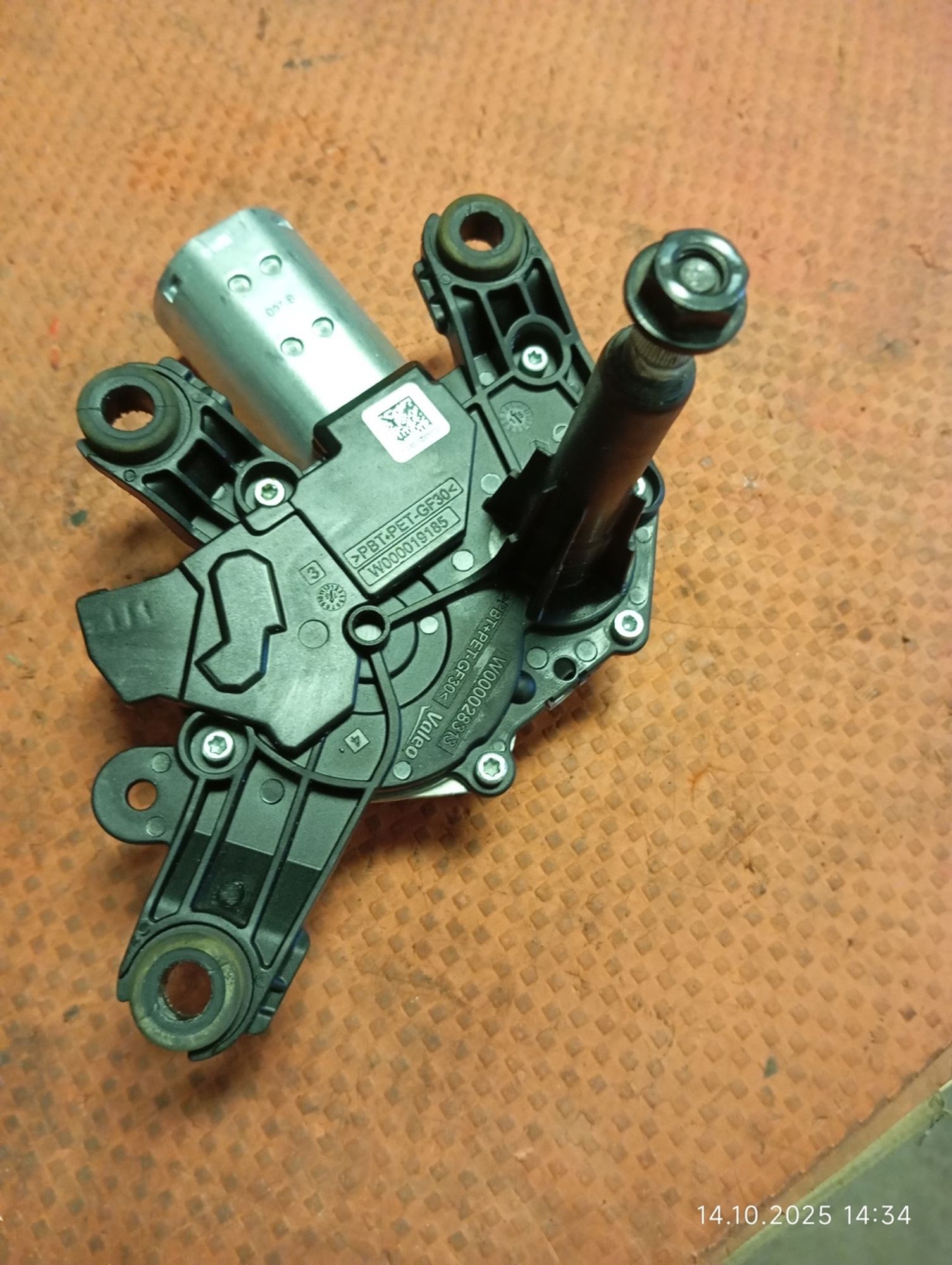 Моторчик стеклоочистителя задний Renault Sandero, 2600 рублей, Москва