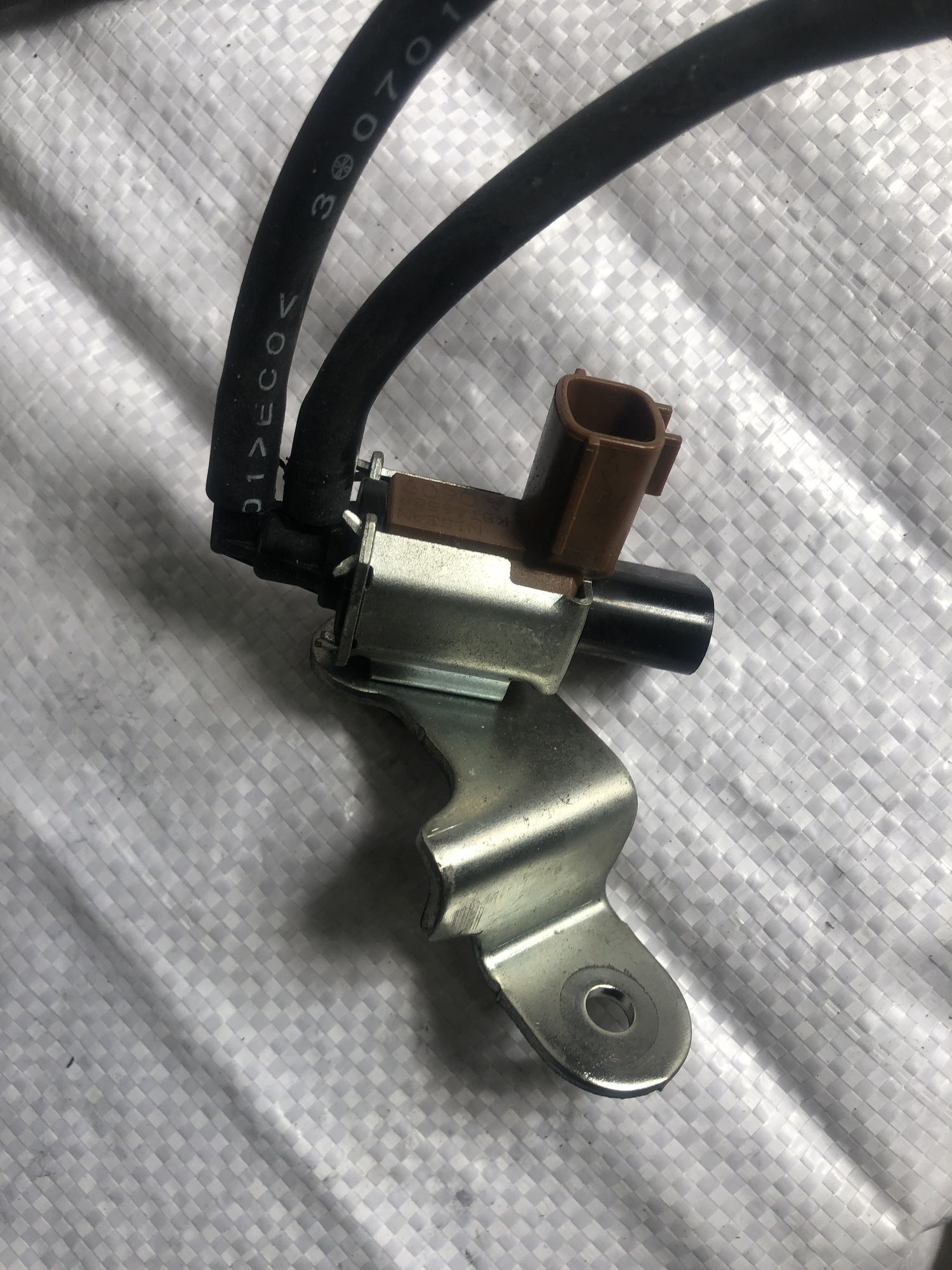 https://ycs.partsauto.market/partsauto-images/thmbs/userImages/4bc412e58a1c6cab6d9447373f981aa7/part/c22fd5f6-6f59-4fa6-9f34-fc206121bc35_1712154799620.jpg